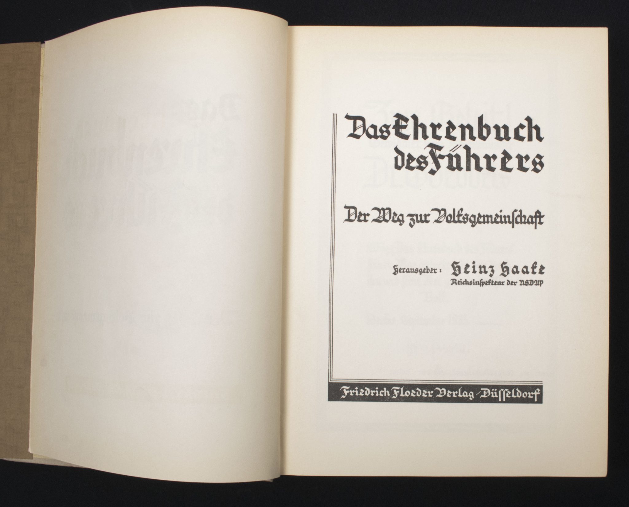 (Book) Das Ehrenbuch des Führers. Der Weg zur Volksgemeinschaft (1933)