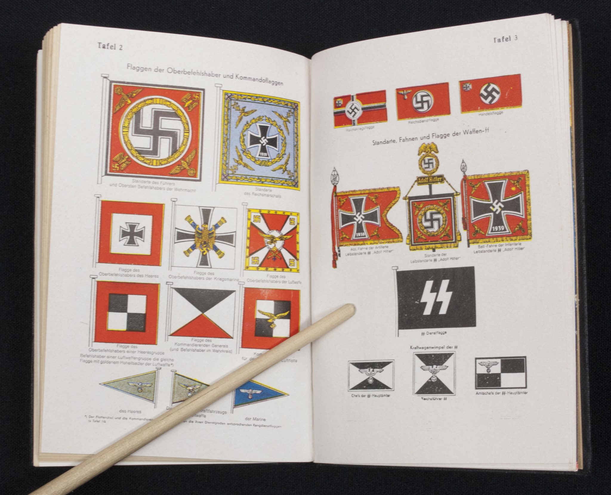 (DenmarkGermanske SS-Sturmbanne) SS Kalender 1945 Lommebog for danske SS-Frivillige - Soldatenfreund (1945) - Very rare