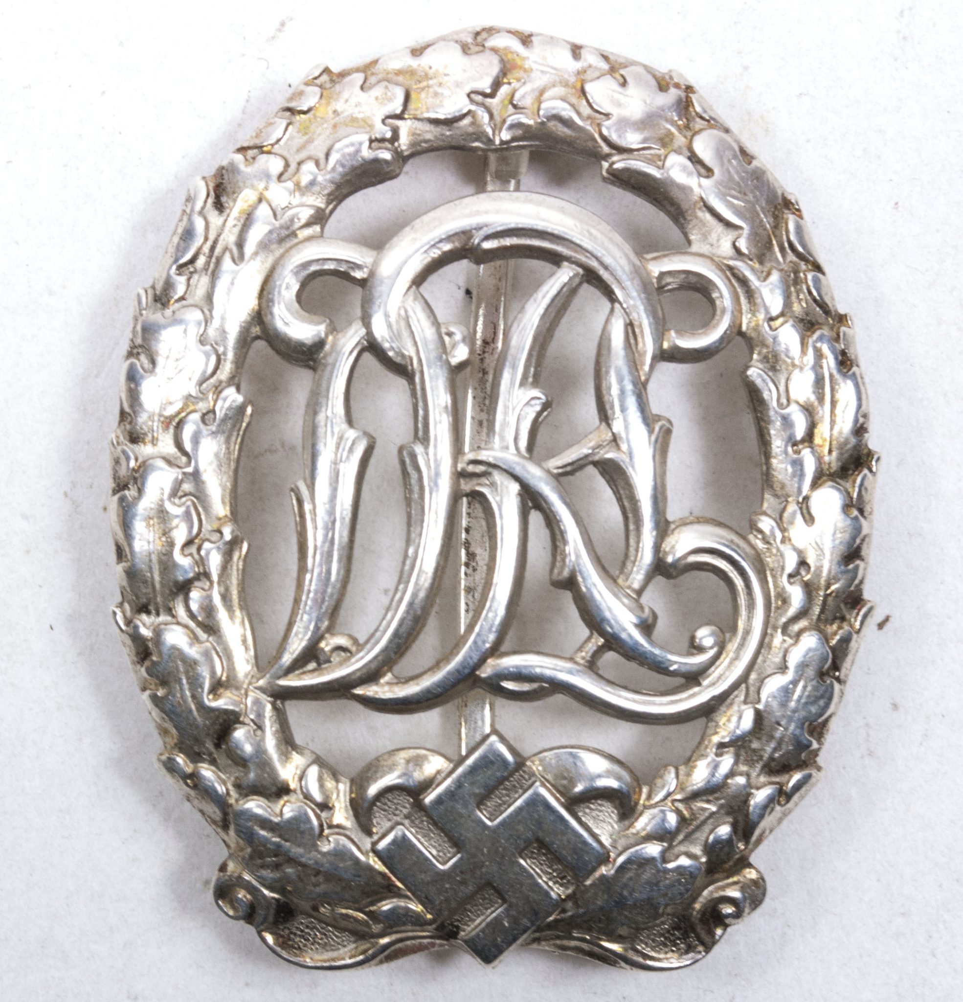 Deutsches Reichssportabzeichen (DRL) silber – (Maker Ernst L. Müller)