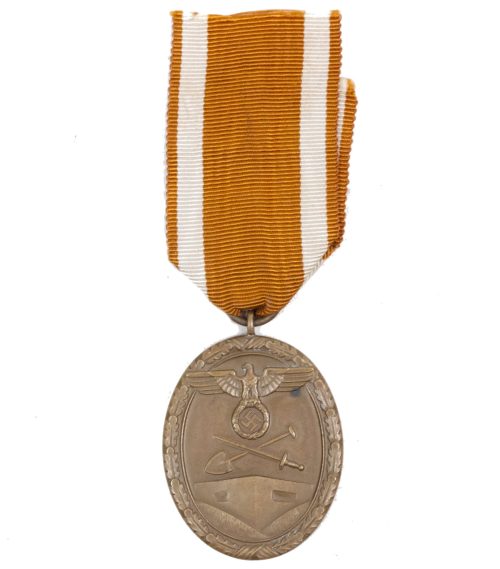 Deutsches Schutzwall Ehrenzeichen Westwall medal