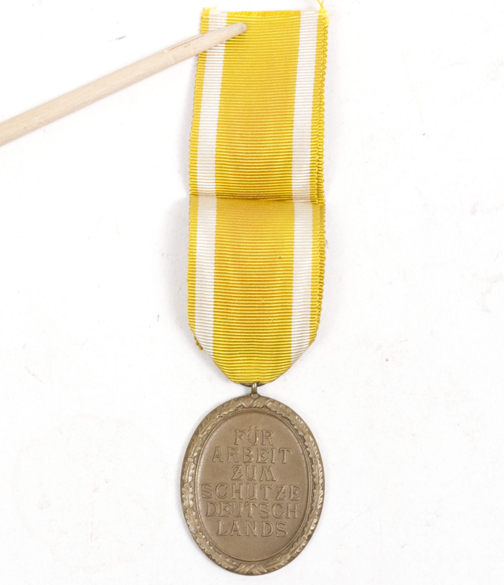 Deutsches Schutzwall Ehrenzeichen Westwall medal (3) Deutsches Schutzwall Ehrenzeichen / Westwall medal