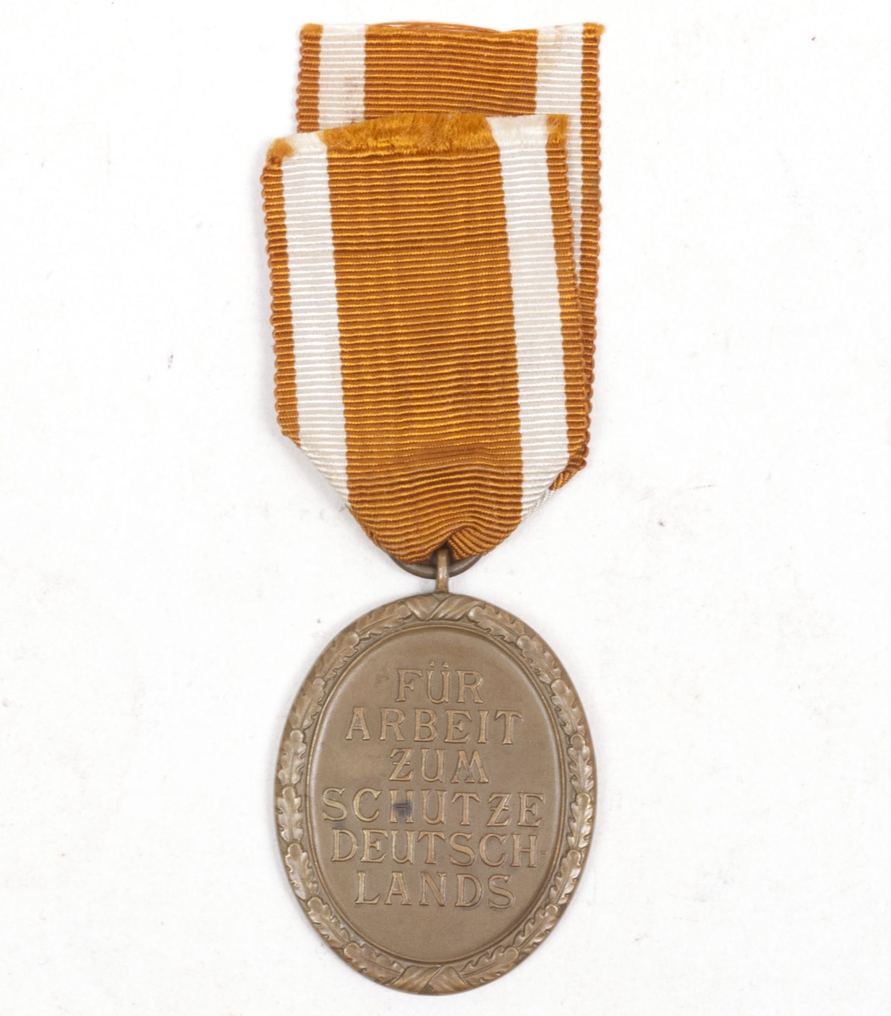 Deutsches Schutzwall Ehrenzeichen Westwall medal (3) Deutsches Schutzwall Ehrenzeichen Westwall medal