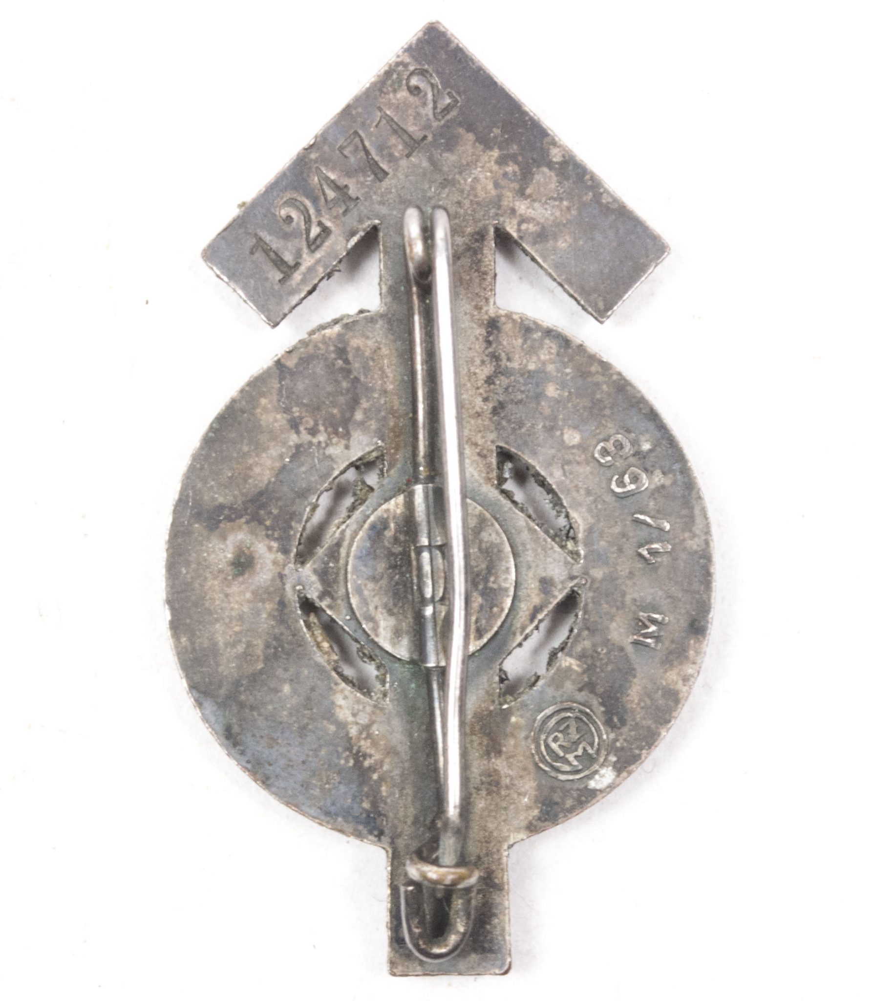 Hitlerjugend (HJ) Leistungsabzeichen in silver (Maker RZM M163 S&L) (1) Berliners auctionshaus groepje Nederlander 99?