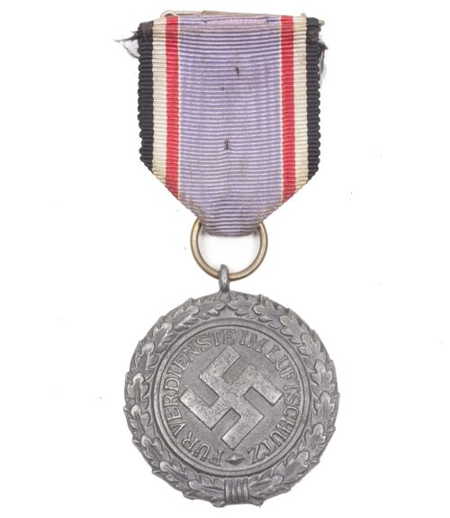 Luftschutz medaille