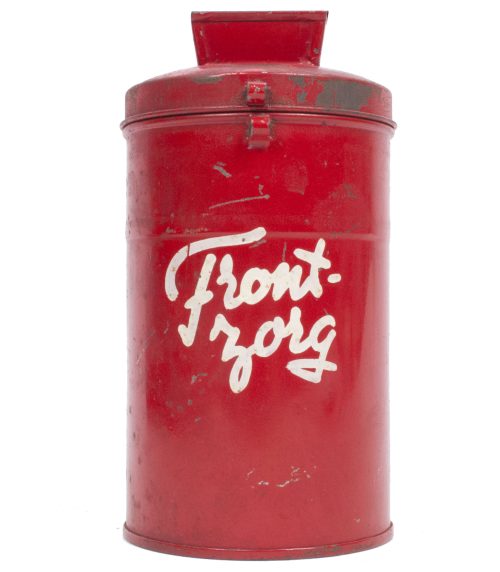 (NSB) Frontzorg collecting tin