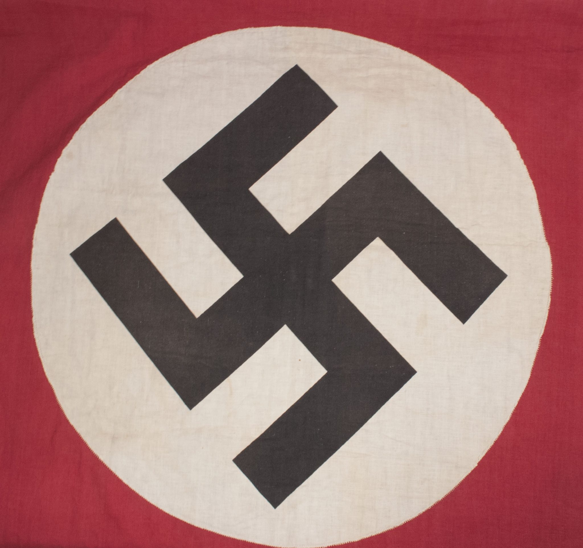 NSDAP large houseflag (240 x 125 centimeters) - Image 12