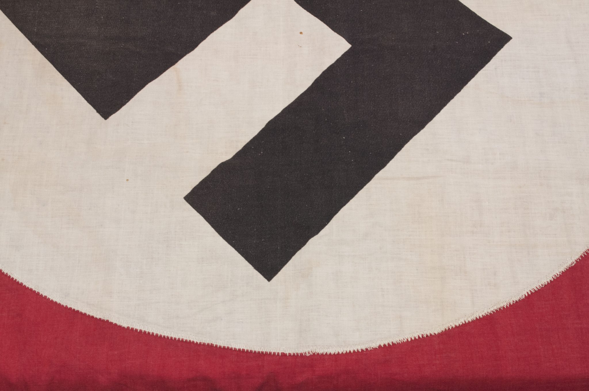 NSDAP large houseflag (240 x 125 centimeters) - Image 19