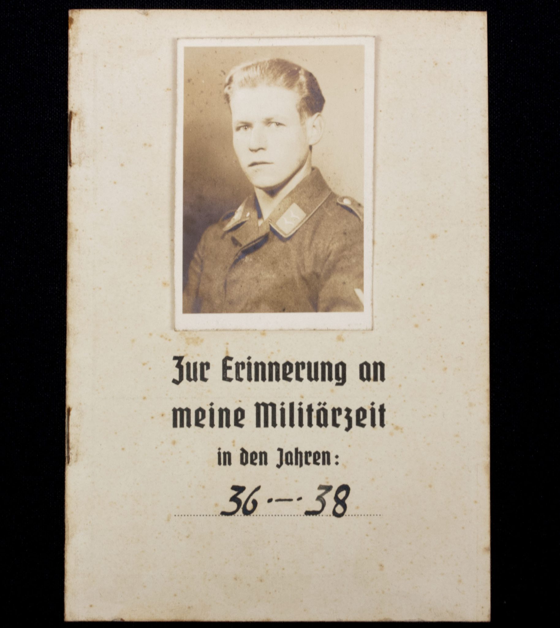 PLaque den Vaterlande treu gedient including the rare booklet 3.N.A.Ob.d.L.