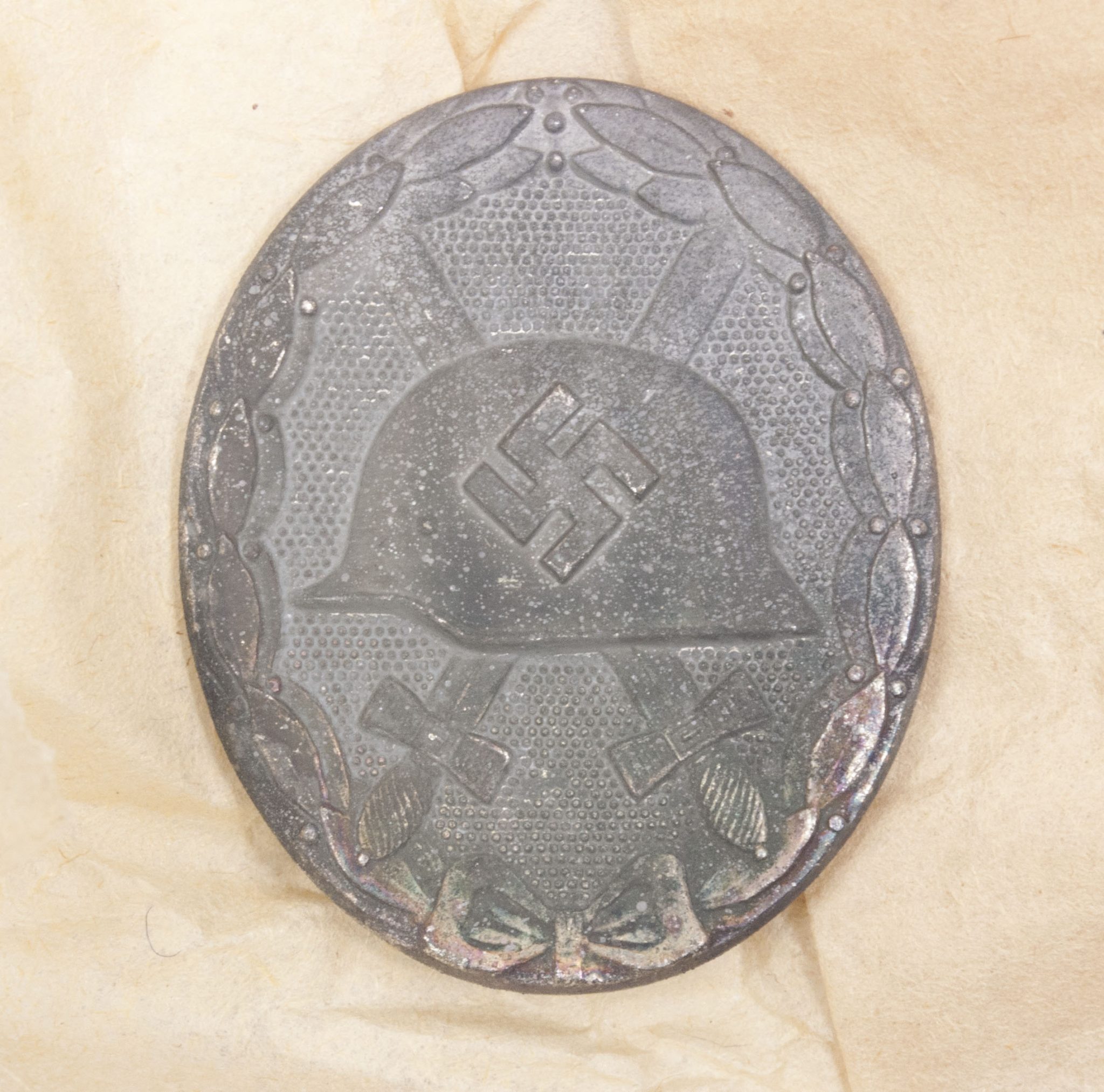 VerwundeVerwundetenabzeichen Silber + Tüte (MM Steinhauer & Lück Lüdenscheid) – Unissuedenabzeichen Silber + Tüte (MM Steinhauer & Lück Lüdenscheid) – Unissued (7) Verwundetenabzeichen Silber + Tüte (MM Steinhauer & Lück Lüdenscheid) - Unissued