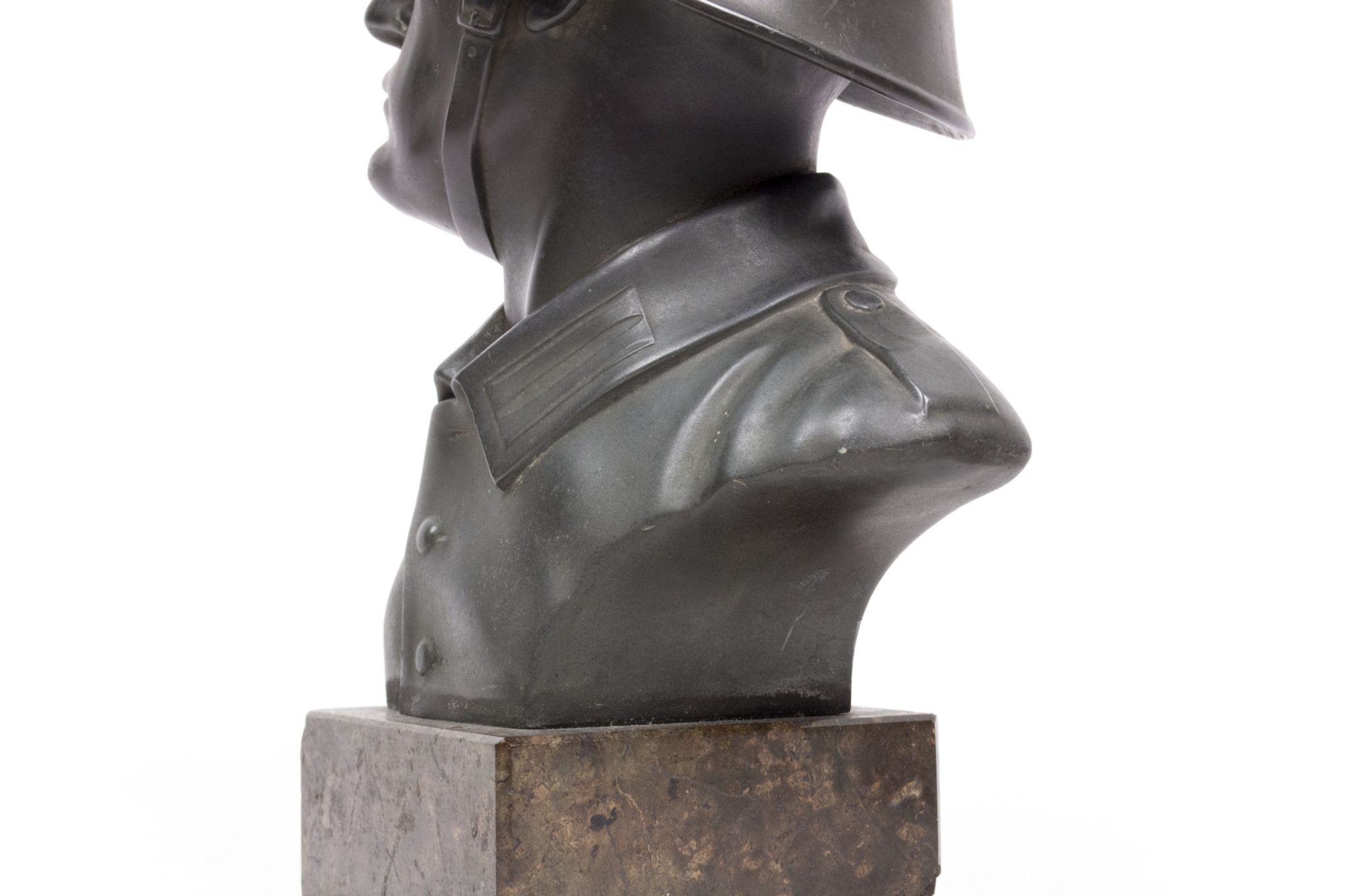 WWII Large German Wehrmacht soldier bust (30 cm height) - Image 9