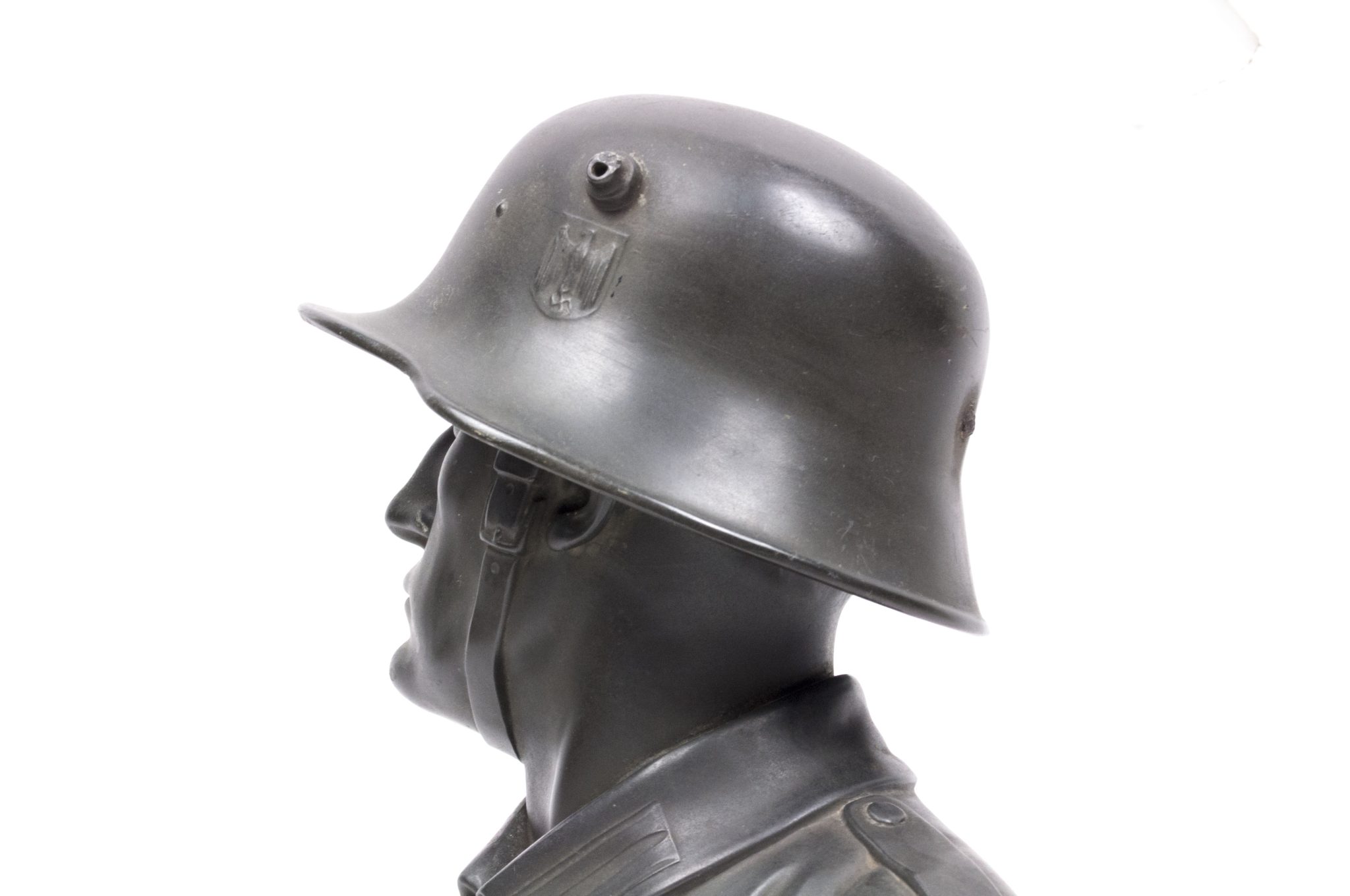 WWII Large German Wehrmacht soldier bust (30 cm height) - Image 11