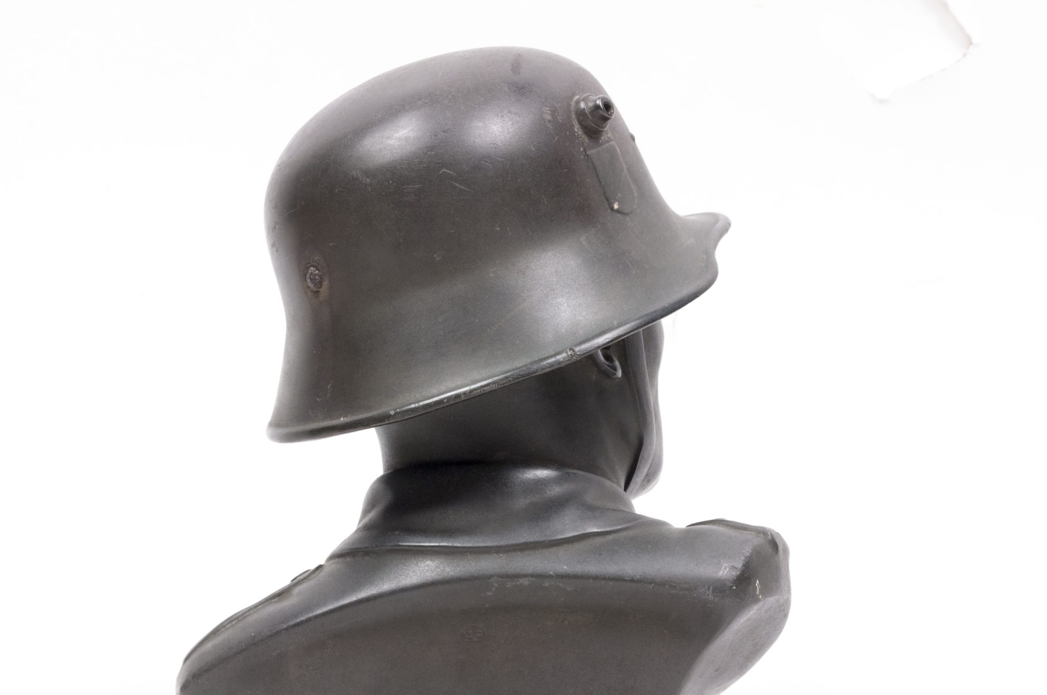 WWII Large German Wehrmacht soldier bust (30 cm height) - Image 28