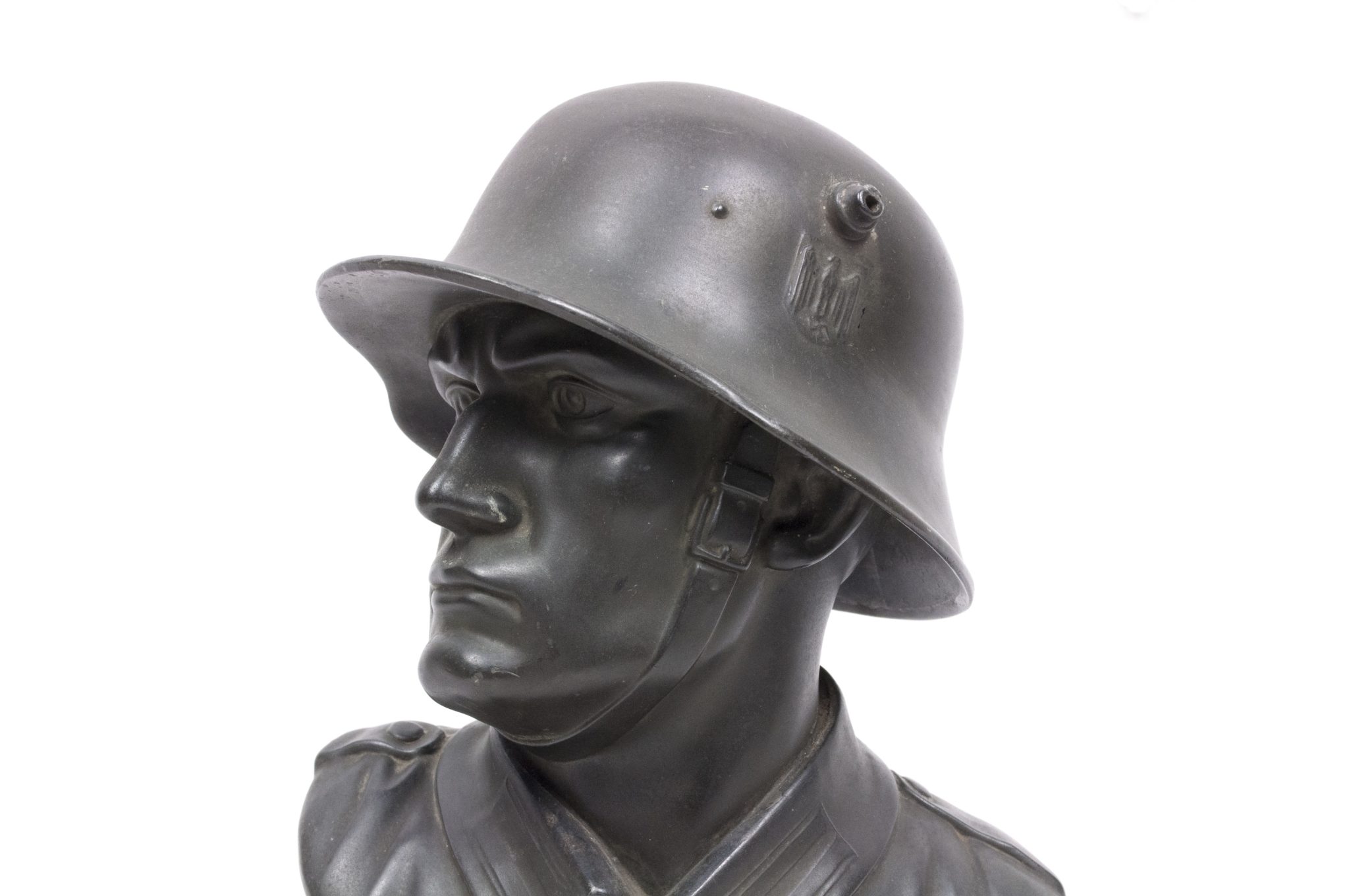 WWII Large German Wehrmacht soldier bust (30 cm height) - Image 4