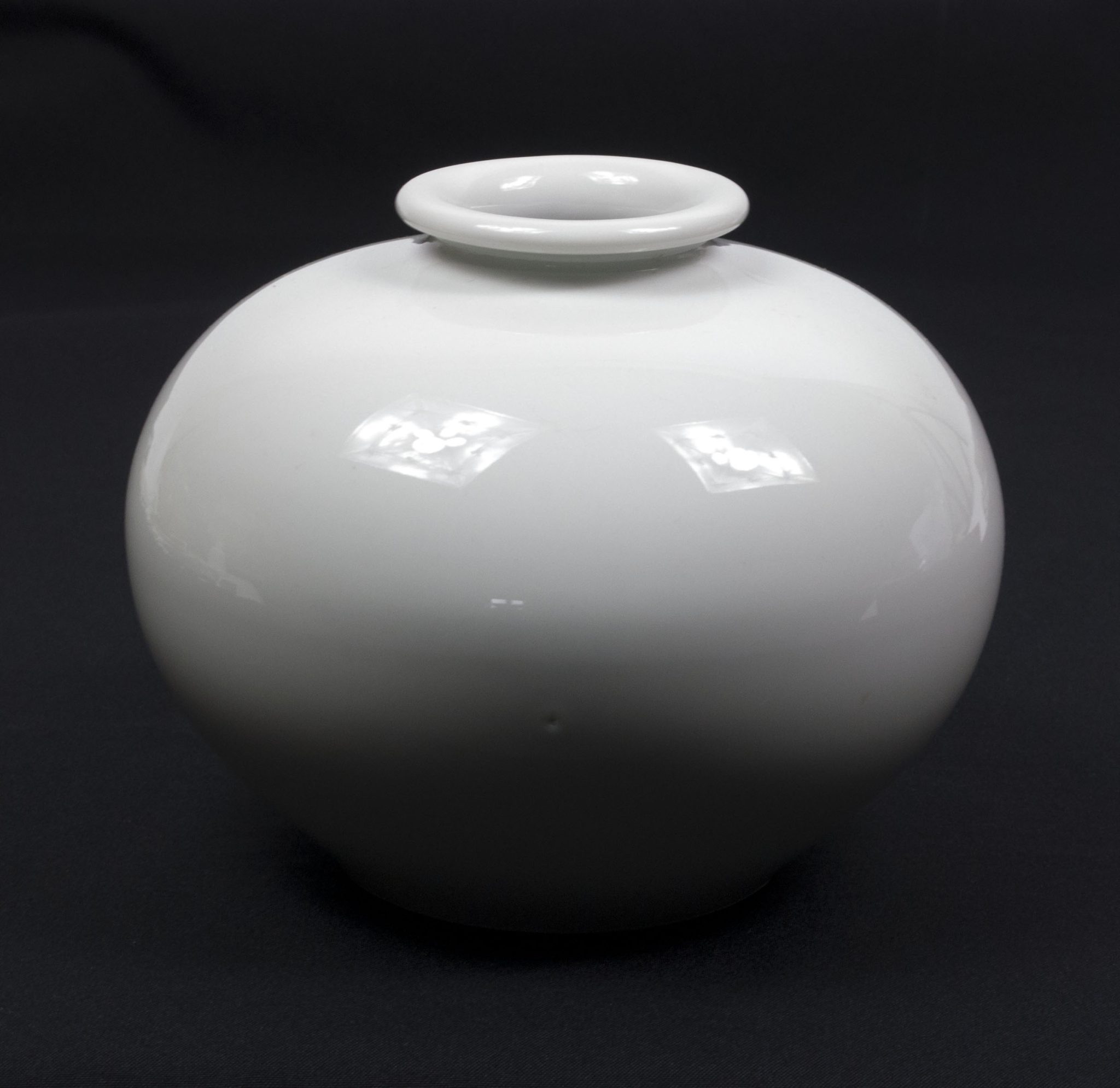 Allach vase model 503 (Franz Nagy)