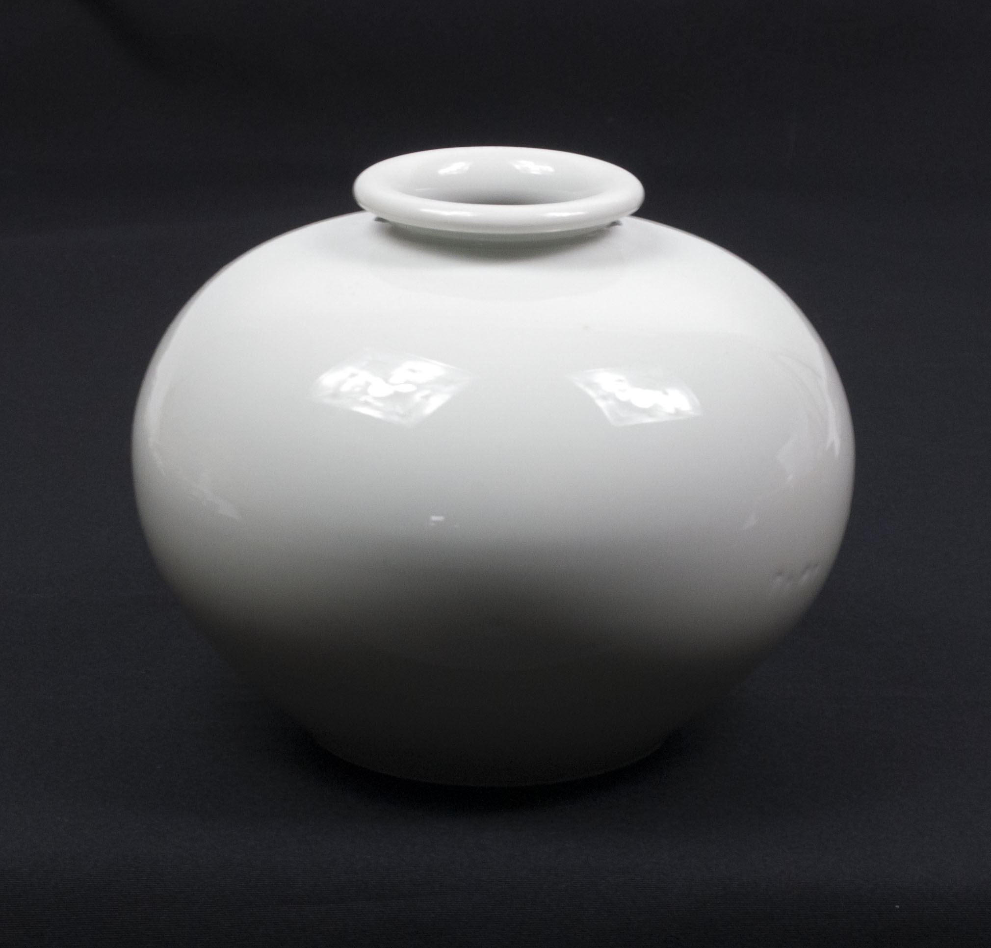 Allach vase model 503 (Franz Nagy)
