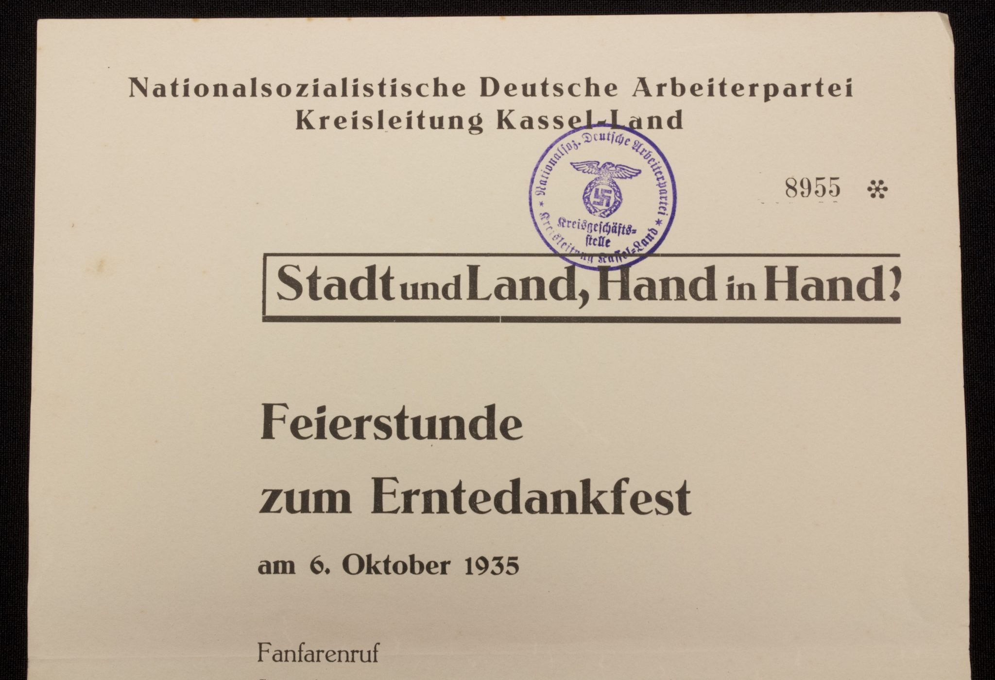 (Document) Nationalsozielistische Deutsche Arbeiterpartei (NSDAP) Kreisleitung Kassel-Land – Stadt und Land, Hand in Hand (1936) (Document) Nationalsozielistische Deutsche Arbeiterpartei (NSDAP) Kreisleitung Kassel-Land - Stadt und Land, Hand in Hand (1935)