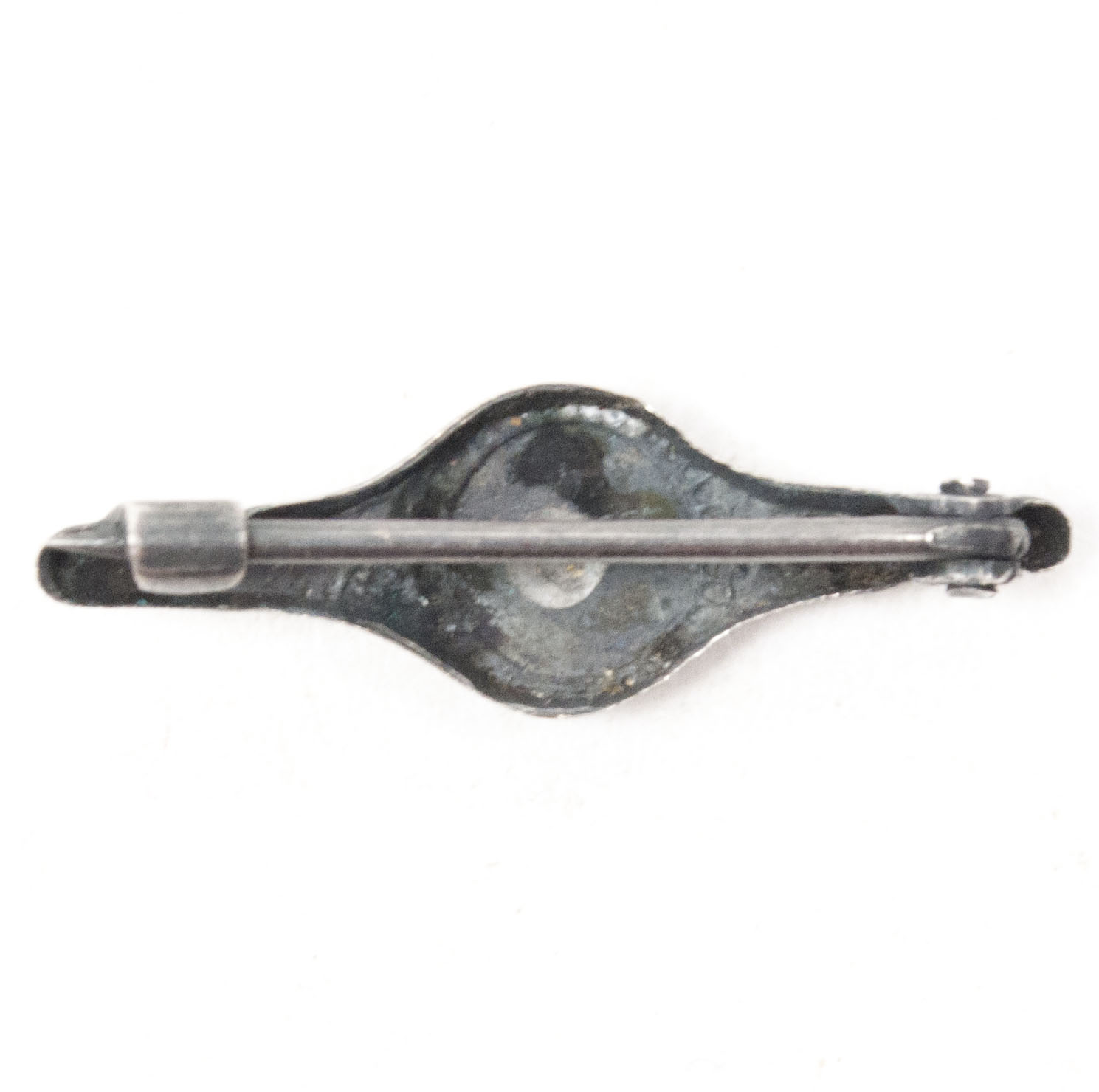 NSDAP miniature brooch (with 7 millimeter centre badge) – Very rare (2) NSDAP miniature brooch (with 7 millimeter centre badge) - Very rare