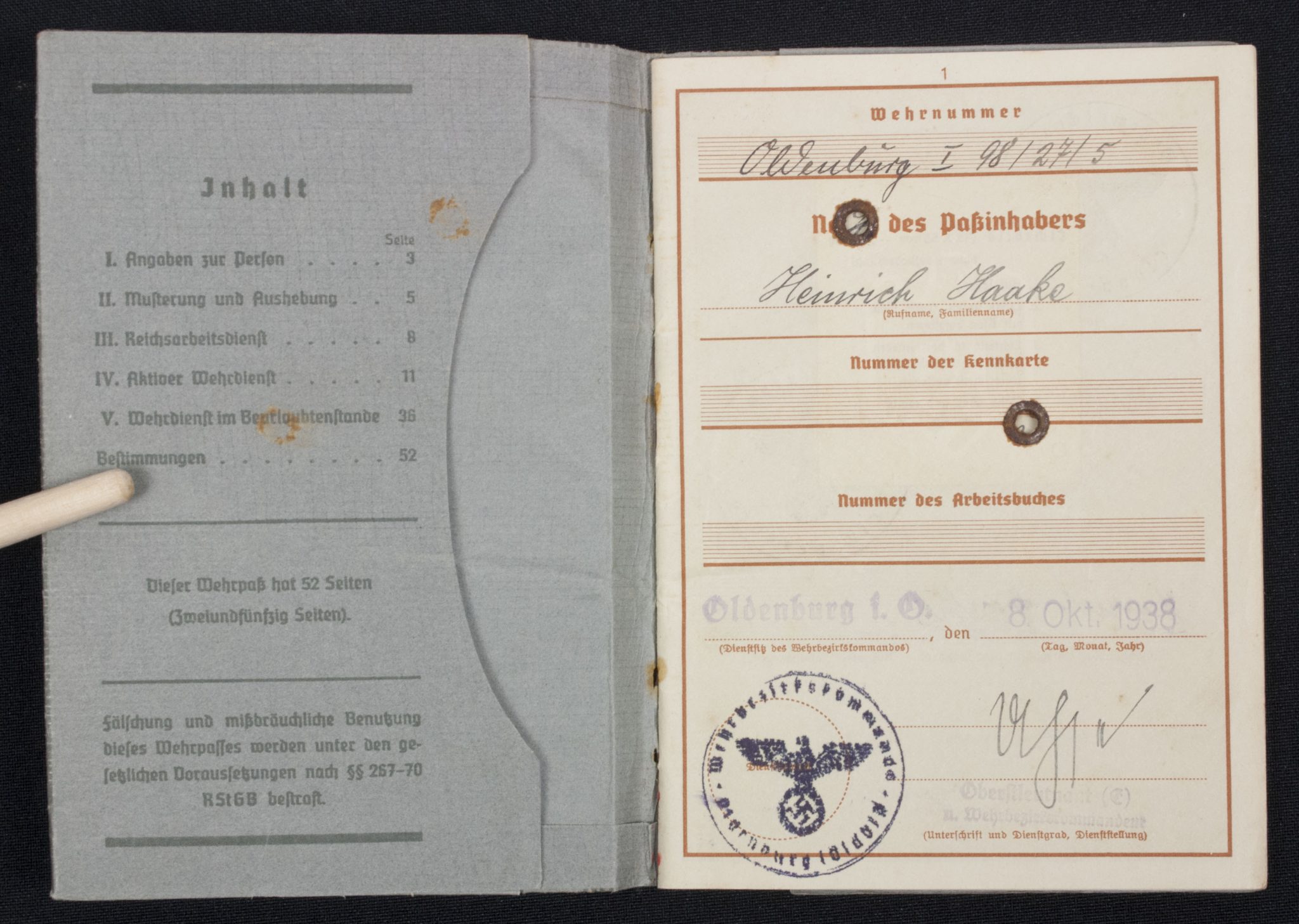 Wehrpass first type – Wehrbezirkskommando Oldenburg (2)