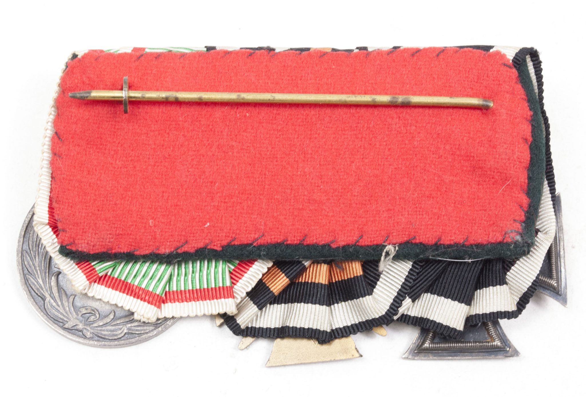 German medalbar with Iron Cross, Frontkämpfer Ehrenkreuz, Hungarian WWI commemorative medal (6)