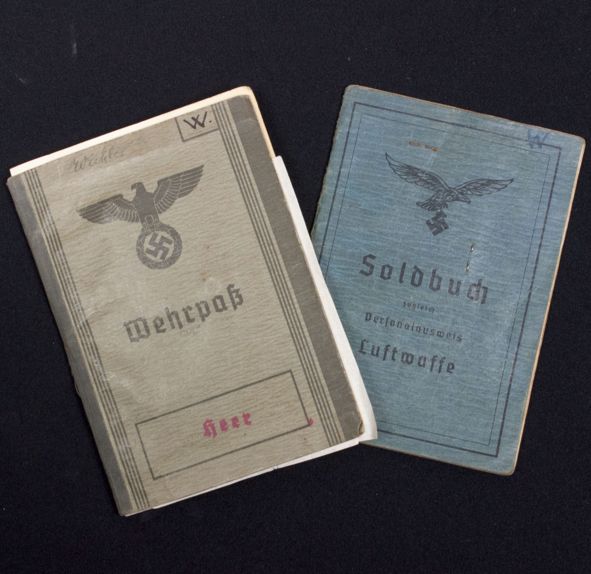 Luftwaffe (LW) Soldbuch + Wehrpass 1.L S.-Ers.-Abt.2