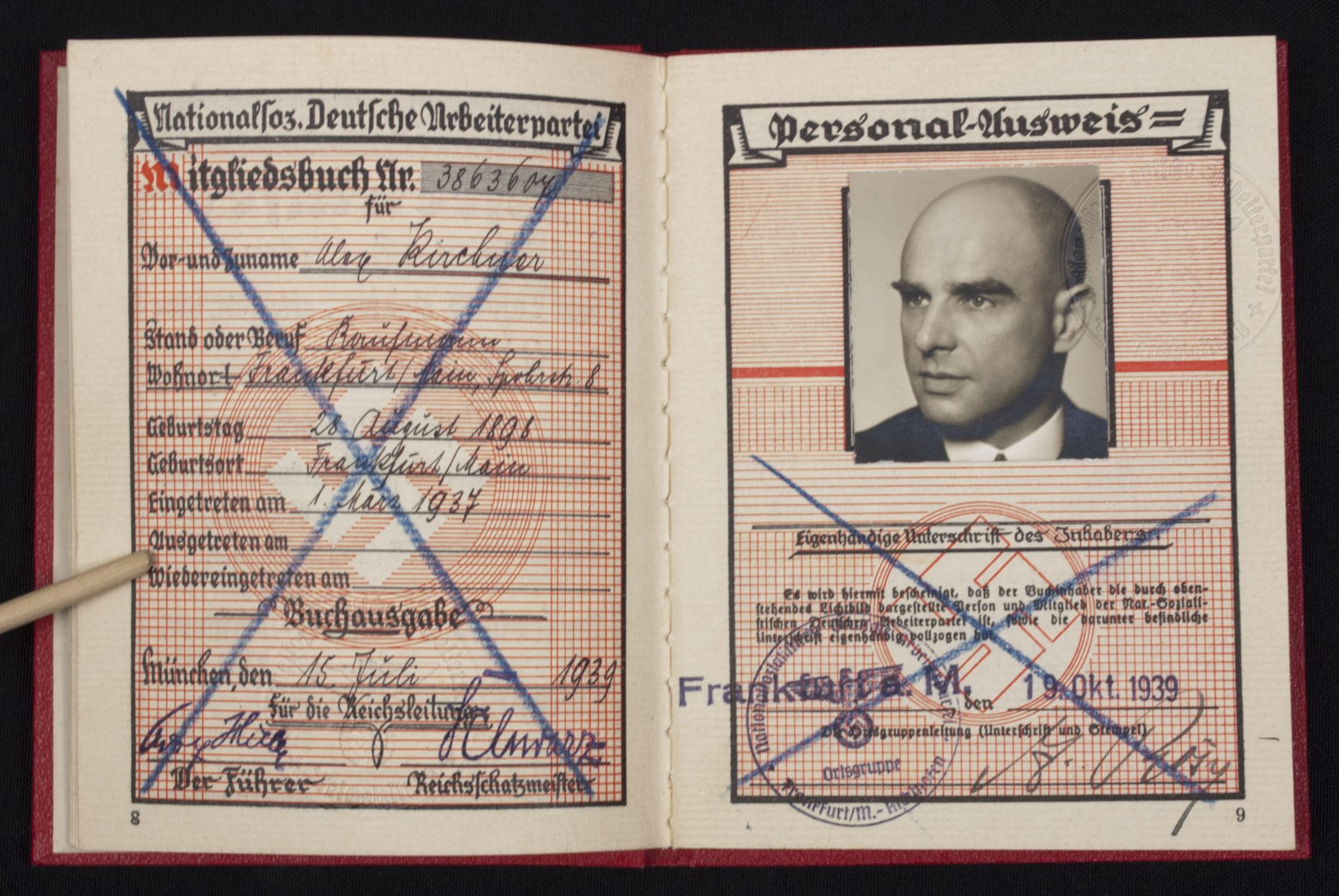 NSDAP Mitgliedsbuch + Deutsche Arbeitsfront Ersatz-Ausweiskarte - Image 11