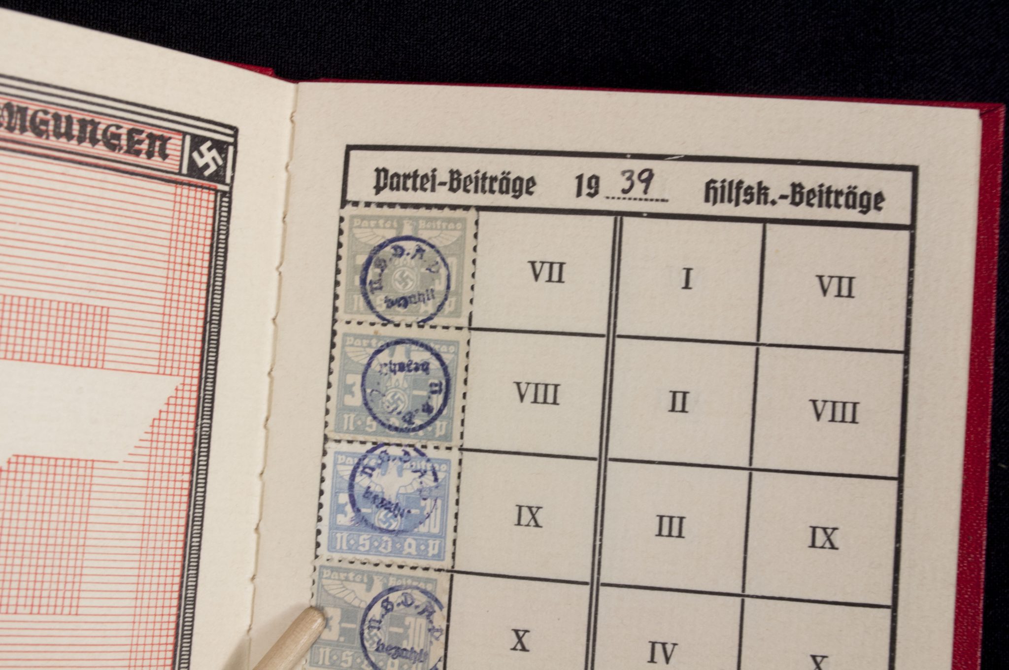 NSDAP Mitgliedsbuch + Deutsche Arbeitsfront Ersatz-Ausweiskarte - Image 16