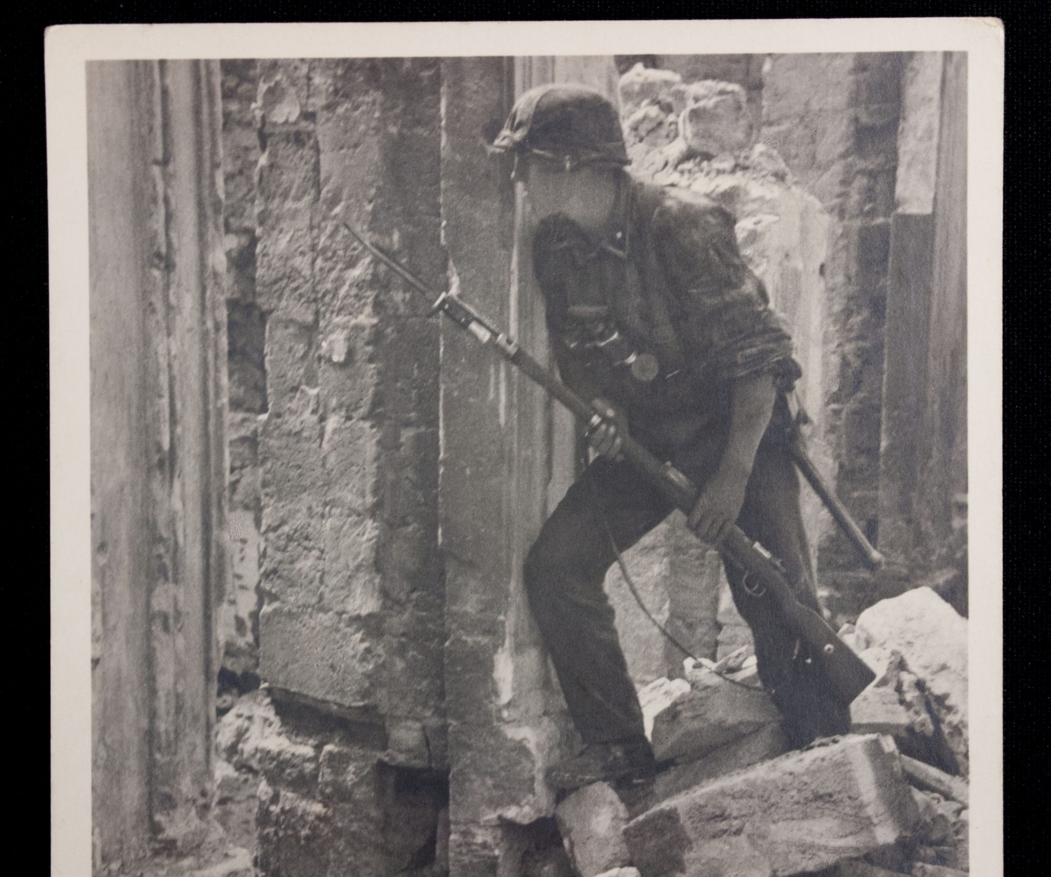 (Postcard) Waffen-SS Strassenkampf (2) (Postcard) Waffen-SS Strassenkampf