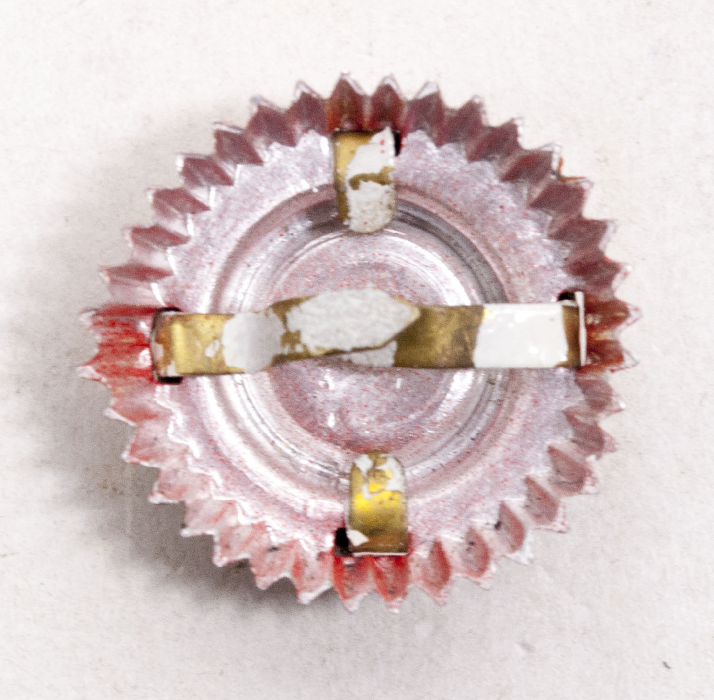 German WWII visorcap cockarde (2) German WWII visorcap cockarde