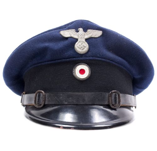 Reichsbahnbeamte Schirmmütze