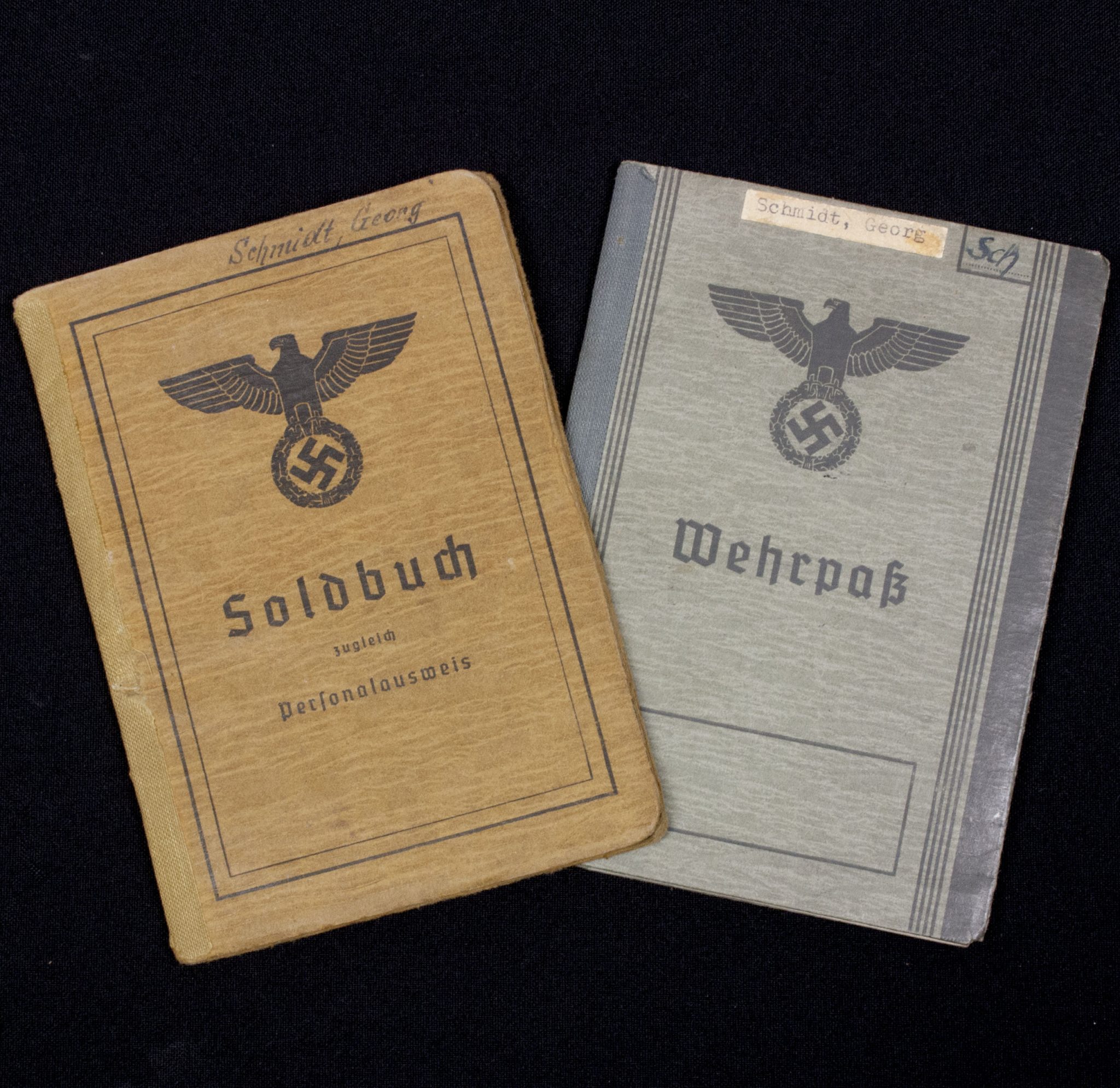 Soldbuch + Wehrpass Lds.Schtz.Ers.Btl.4.