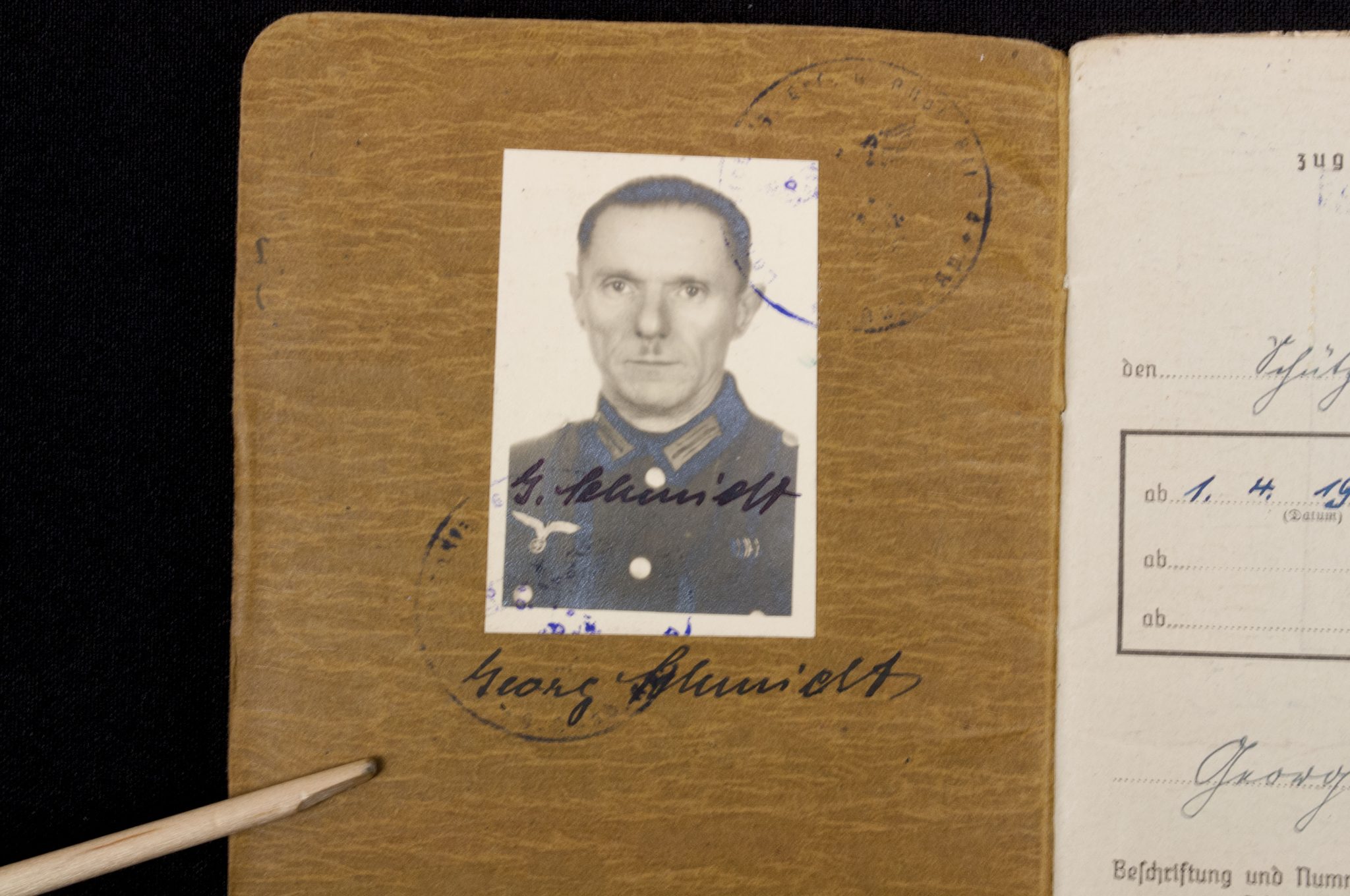 Soldbuch + Wehrpass late war Lds.Schtz.Ers.Btl.4. - Image 4