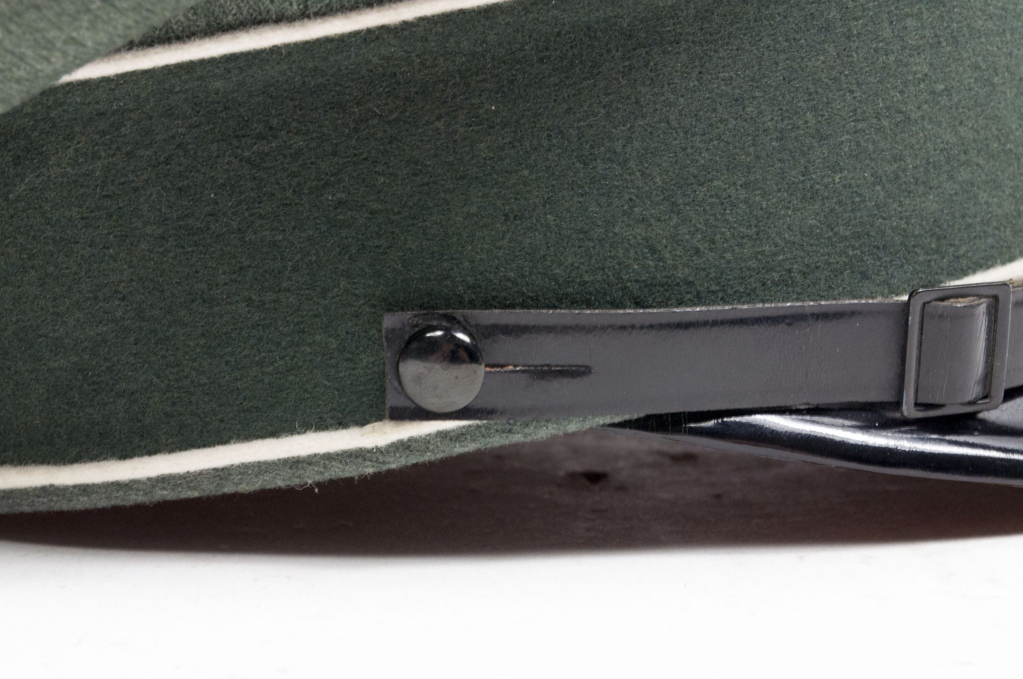 Wehrmacht (Heer) Infanterie Schirmmütze (Maker Landeslieferungsgenossenschaft Württemberg 1935) - Image 13