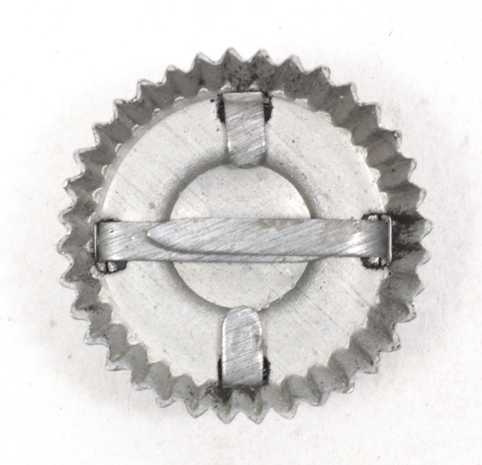 German WWII visorcap cockarde (2) German WWII visorcap cockarde