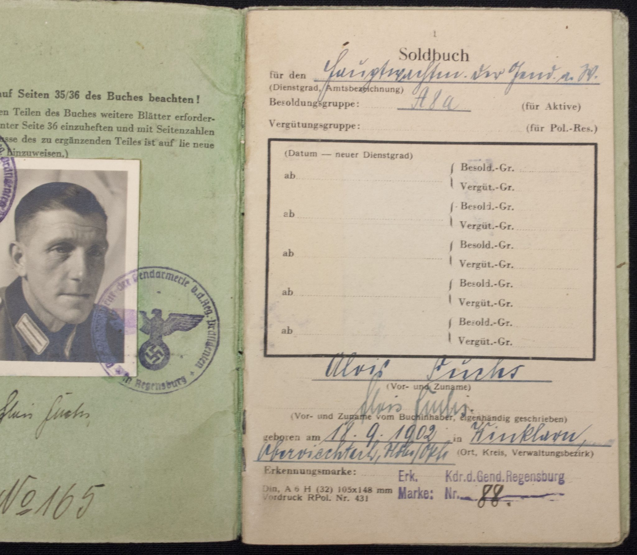 WWII German Polizei Soldbuch/Dienstpass/Dienstausweis group - Image 5