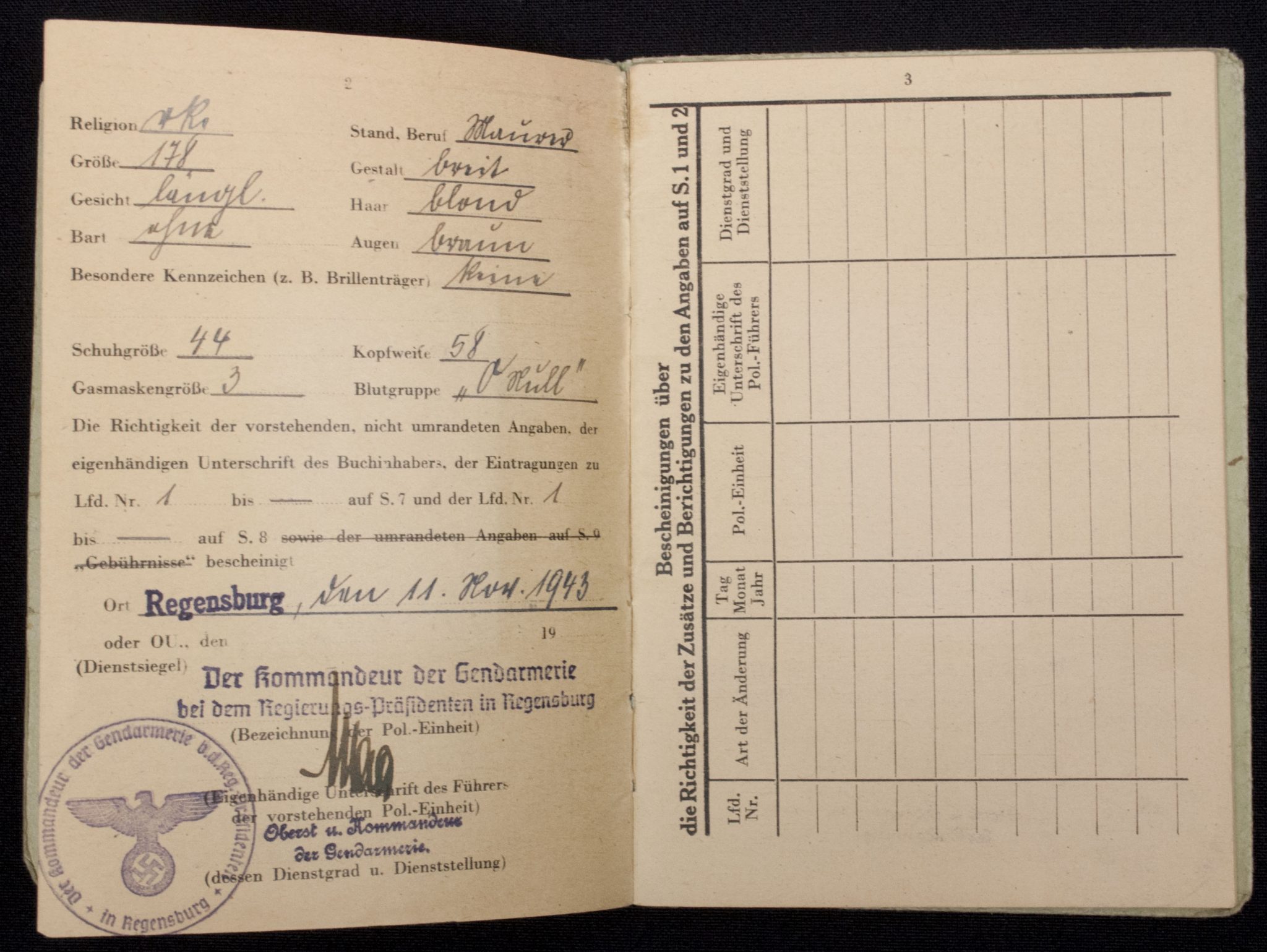 WWII German Polizei Soldbuch/Dienstpass/Dienstausweis group - Image 6