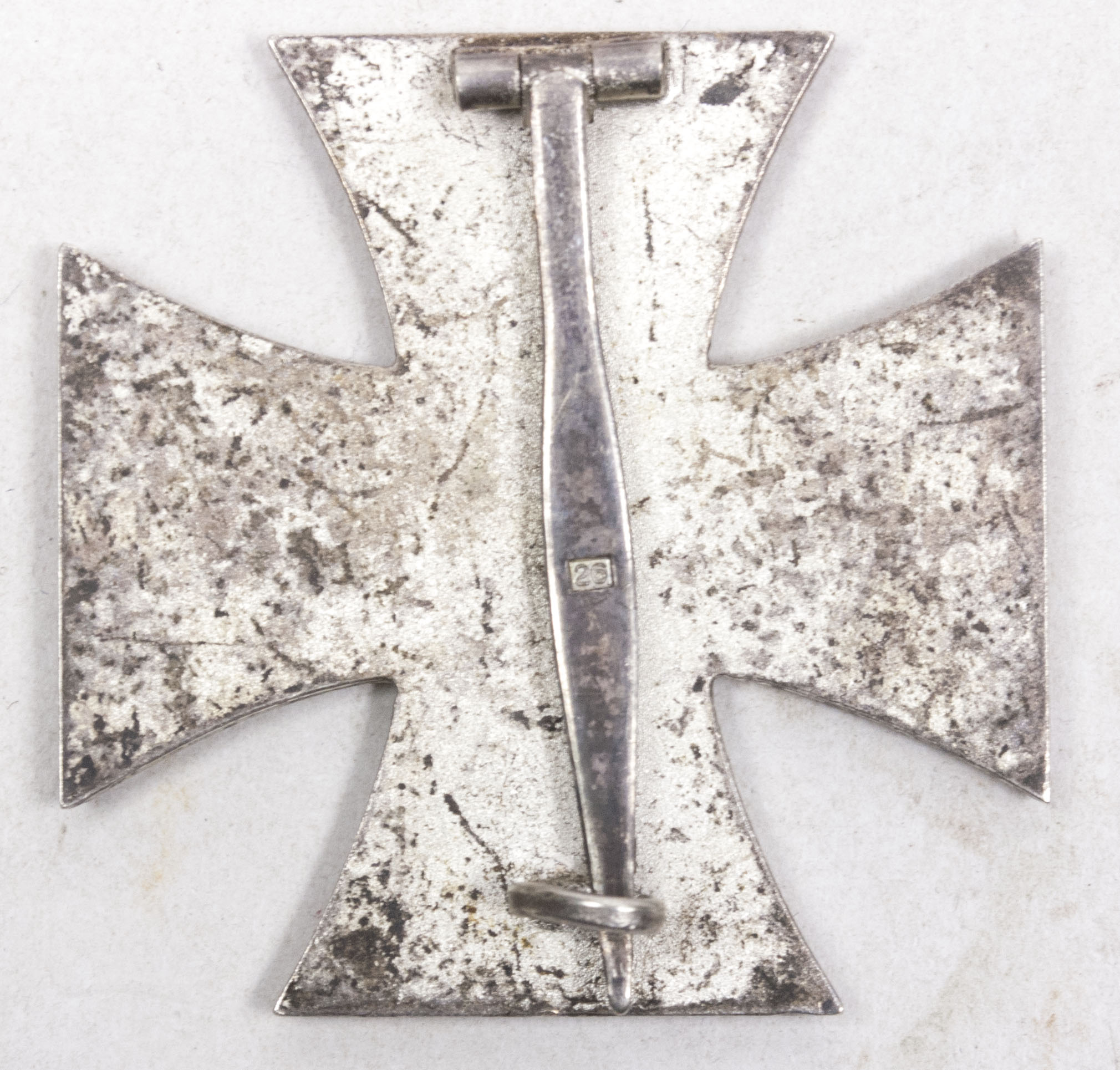 Eisernes Kreuz Erste Klasse (EK1) Iron Cross First Class (MM 26 B.H. Mayer) (5) Eisernes Kreuz Erste Klasse (EK1) Iron Cross First Class (MM 26 B.H. Mayer)