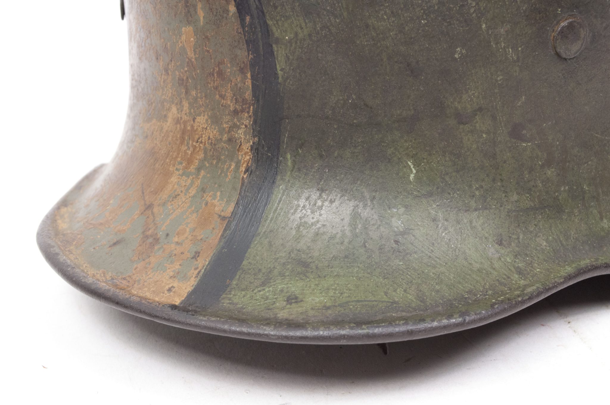 German helmet Model M16 with "Mimikri" camouflage pattern - Image 12