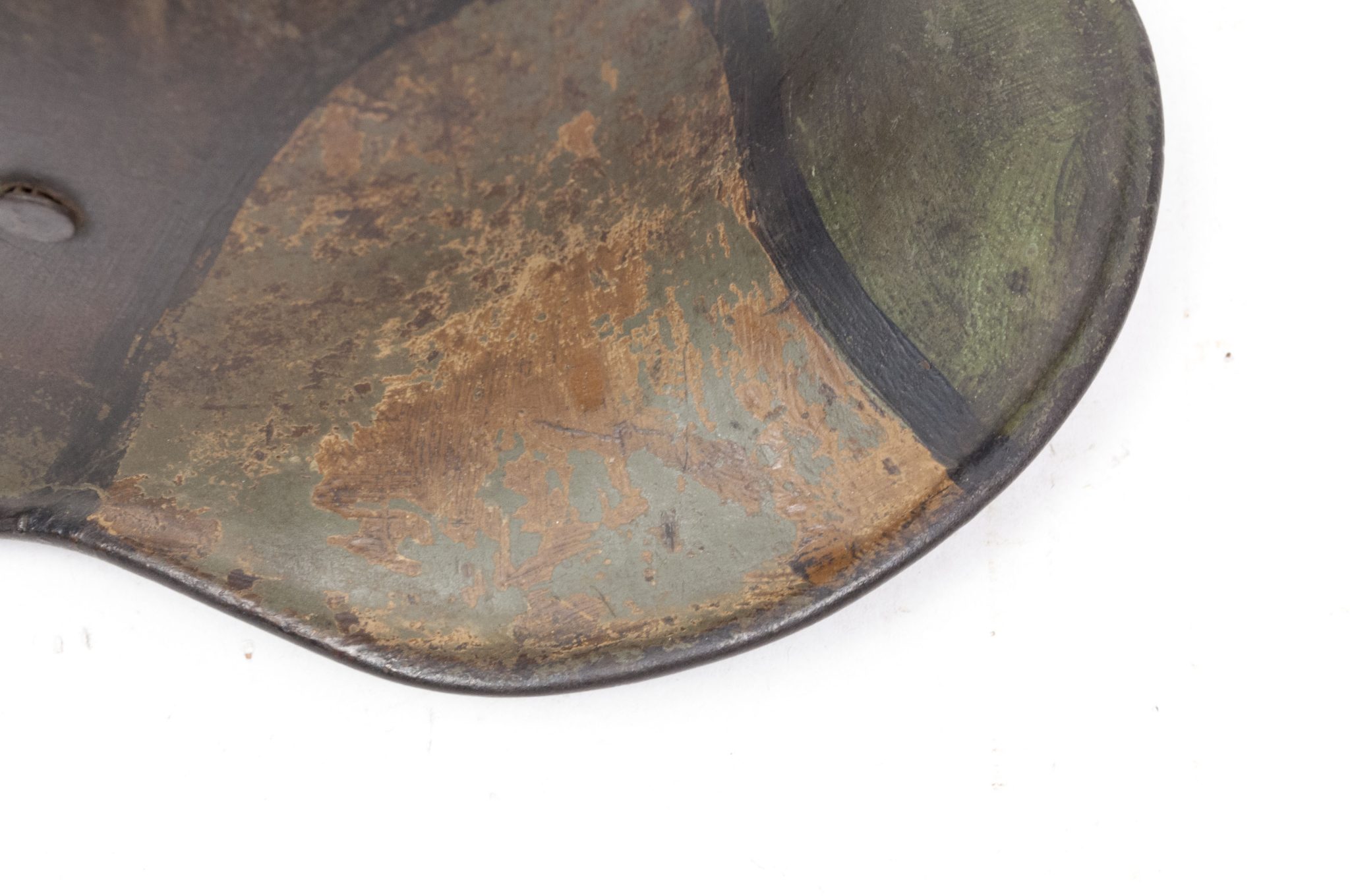 German helmet Model M16 with "Mimikri" camouflage pattern - Image 35