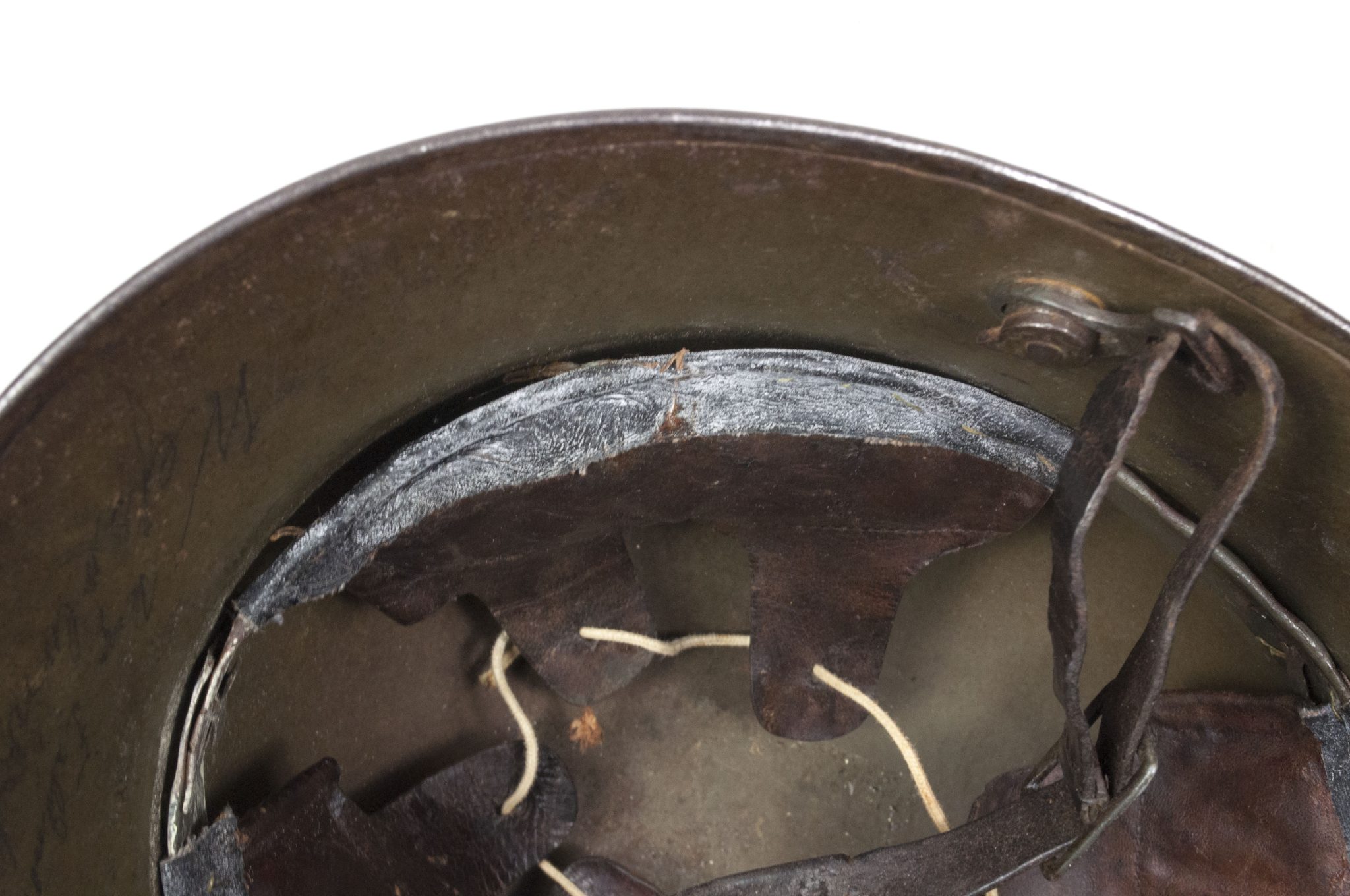 German helmet M16 named and with liner and chinstrap - Image 38