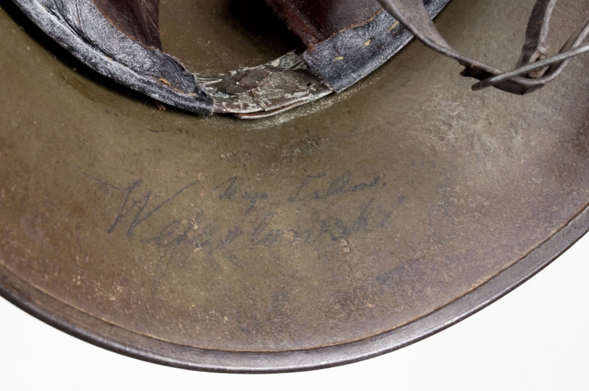 German helmet M16 named and with liner and chinstrap - Image 49