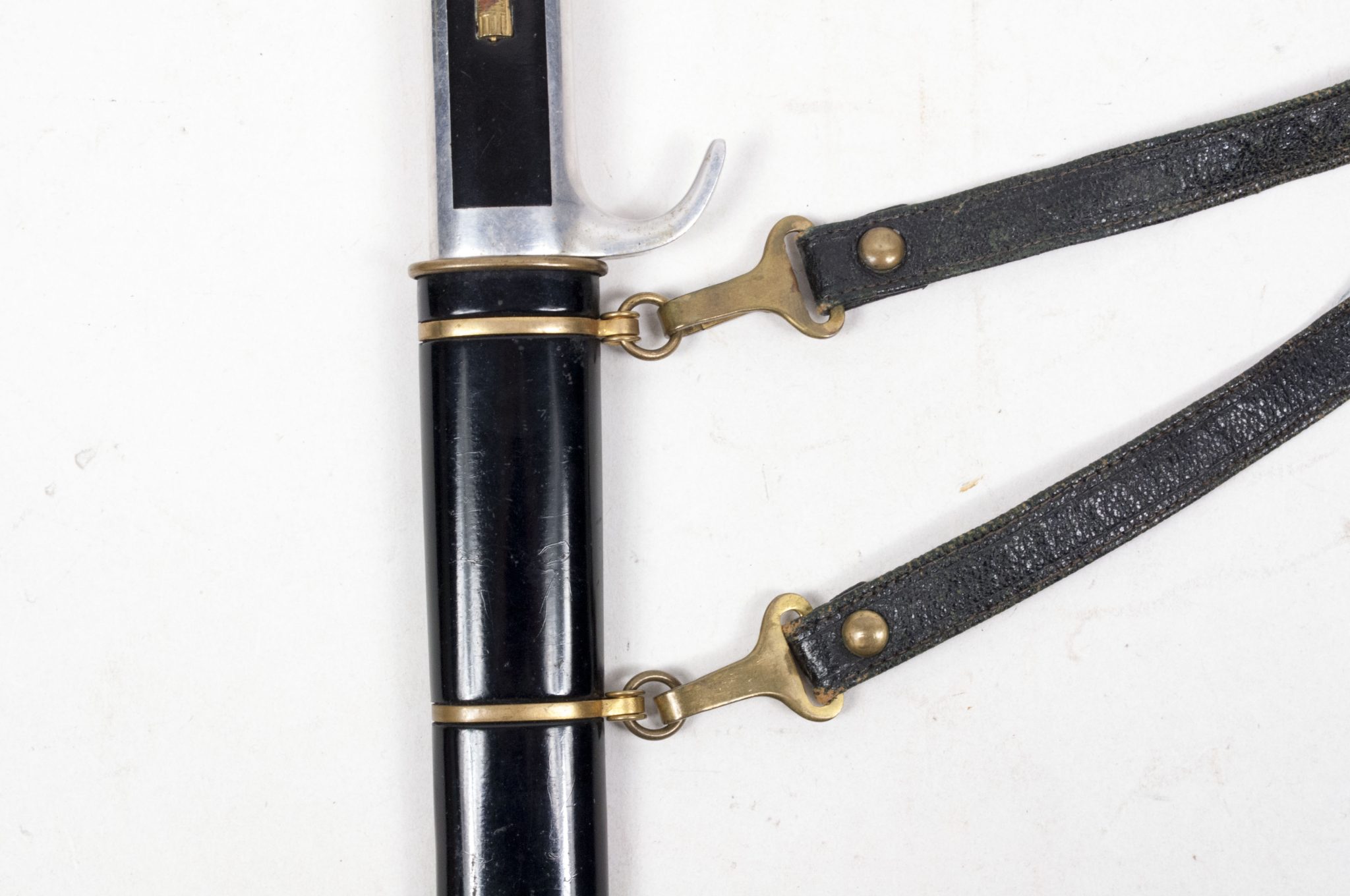 (Italy) MVSN Officers Dagger Model 1939 with leather hanger - Image 18
