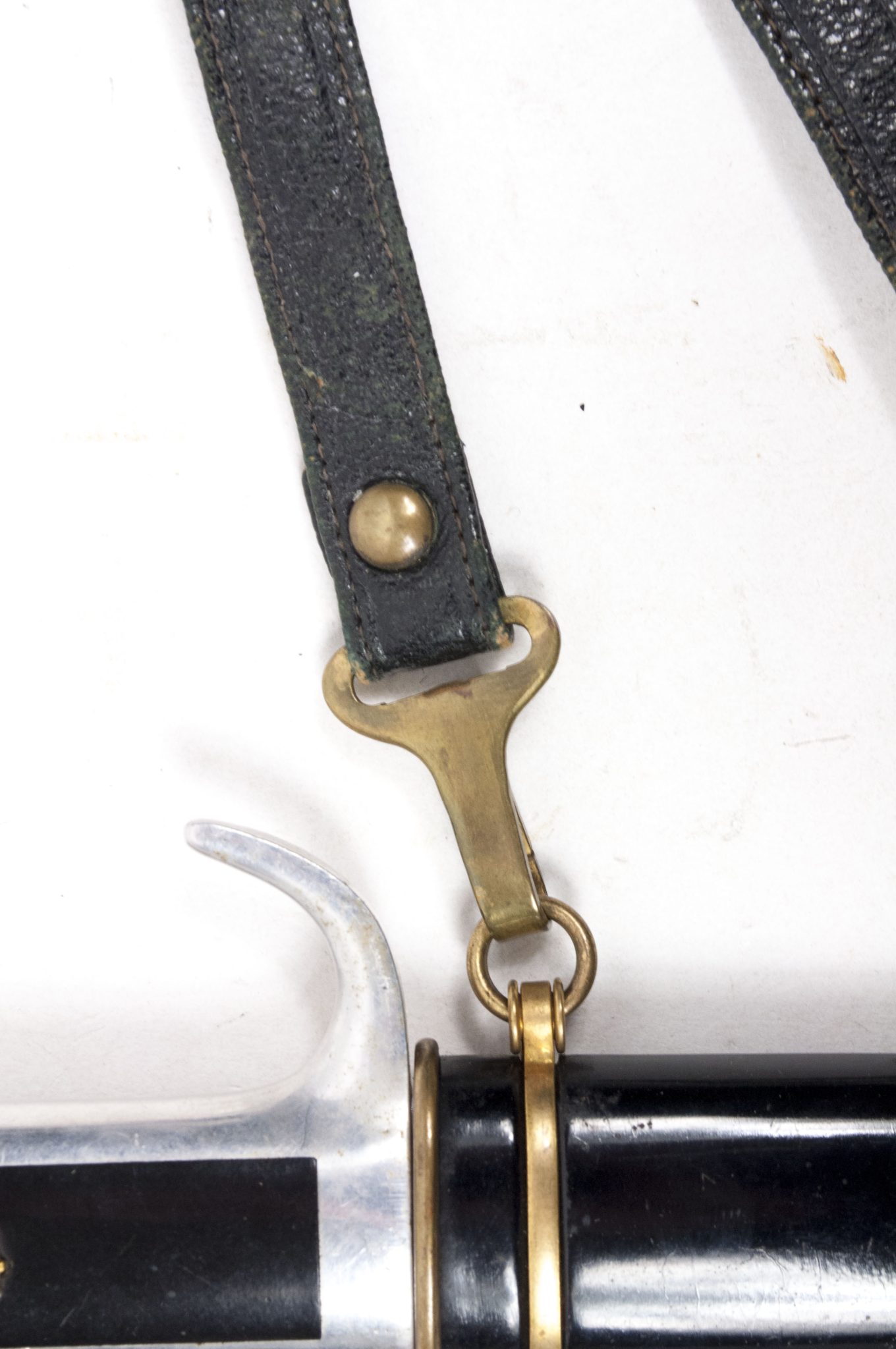 (Italy) MVSN Officers Dagger Model 1939 with leather hanger - Image 19