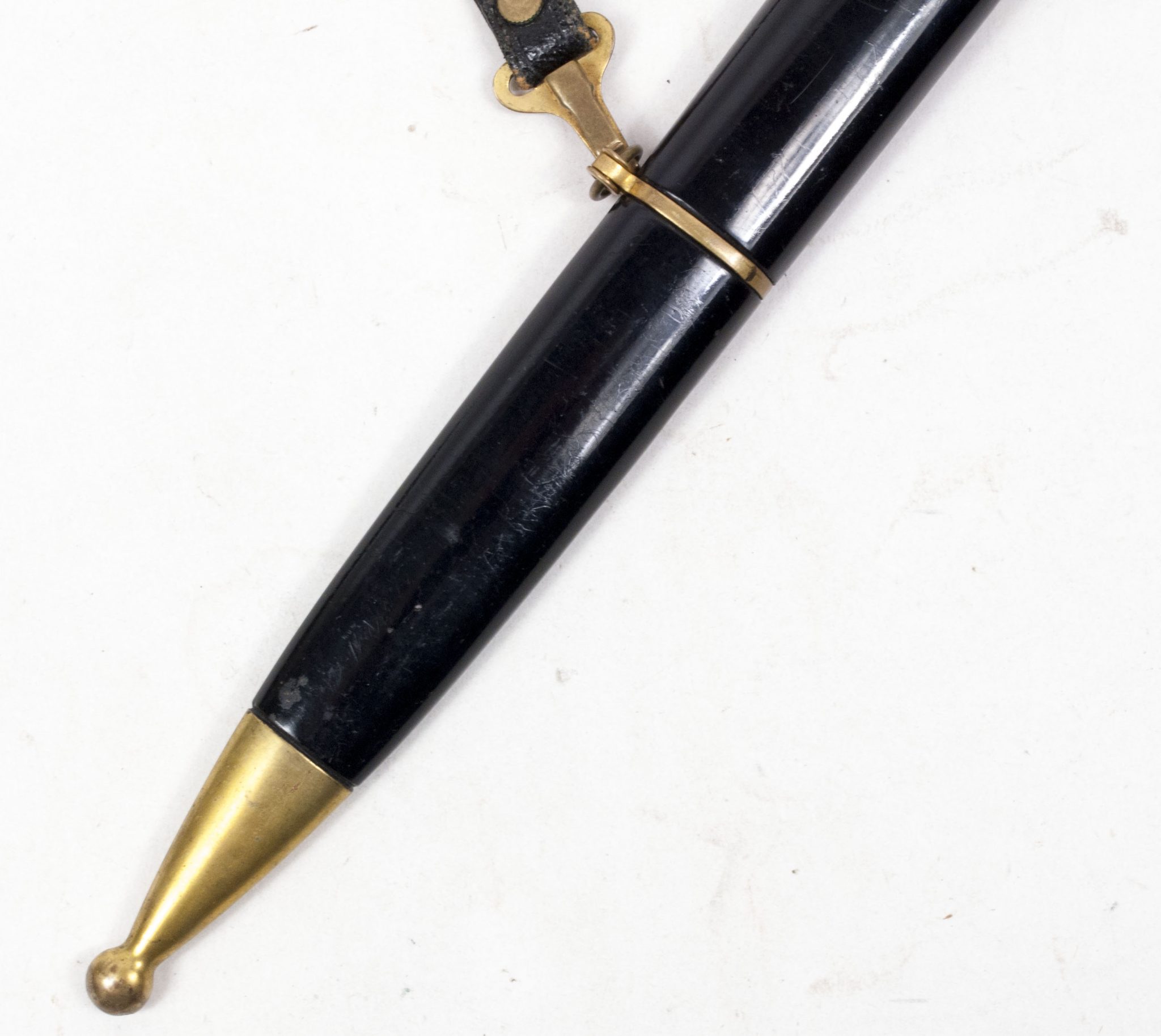 (Italy) MVSN Officers Dagger Model 1939 with leather hanger - Image 35