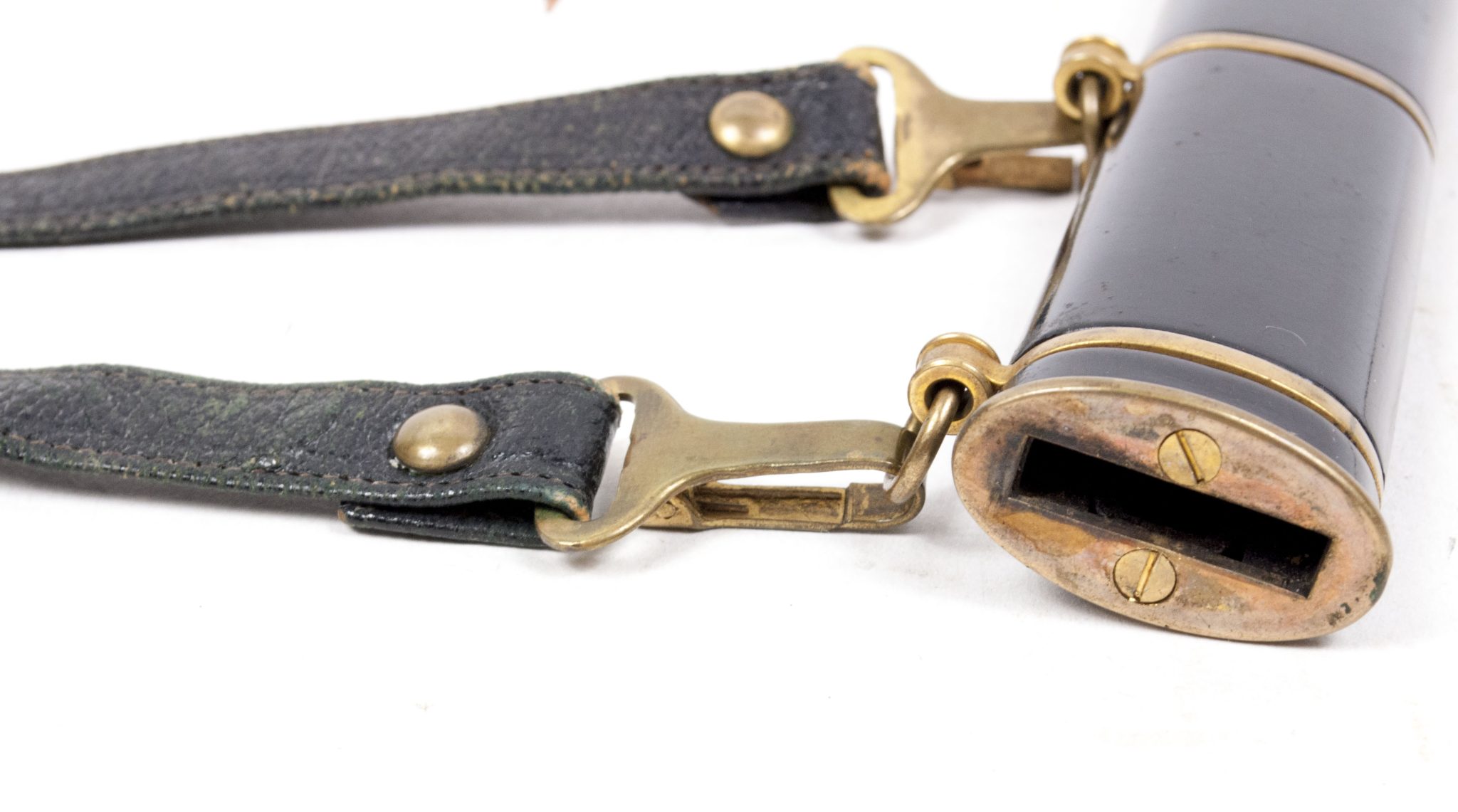 (Italy) MVSN Officers Dagger Model 1939 with leather hanger - Image 39