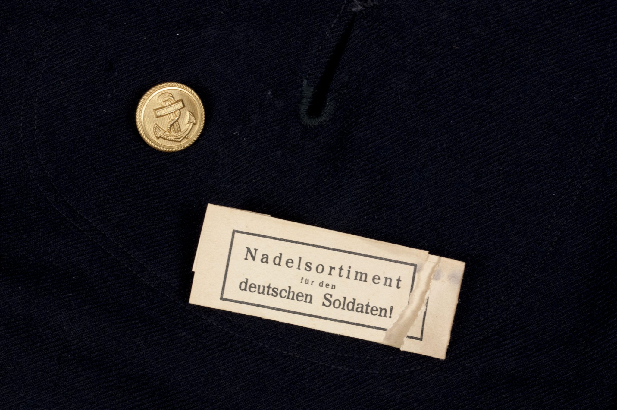 Kriegsmarine (KM) Colani + undershirt + trousers (1942) - Image 92