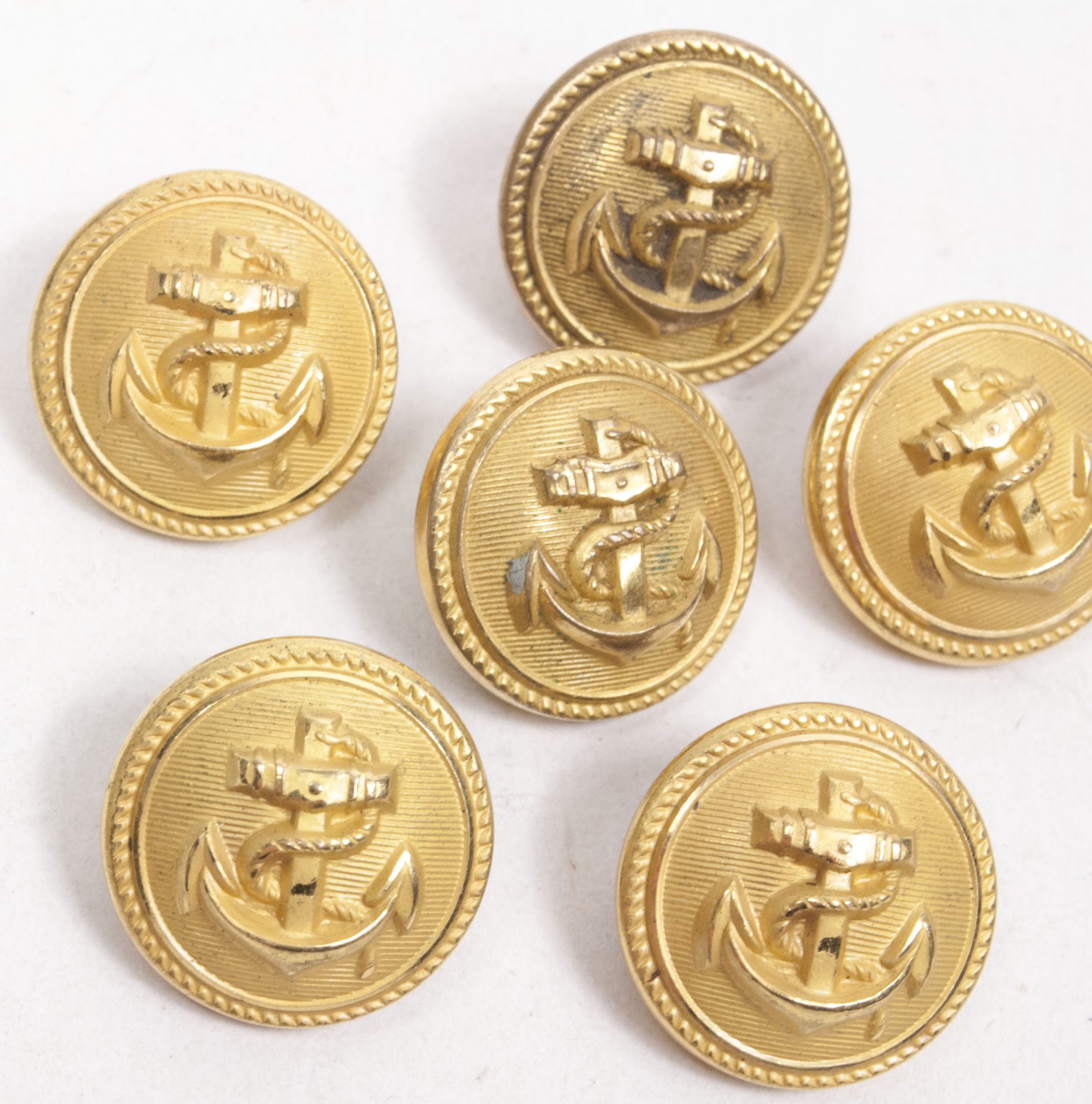 Kriegsmarine (KM) buttons 6x (medium) (2) Kriegsmarine (KM) buttons 6x (medium)