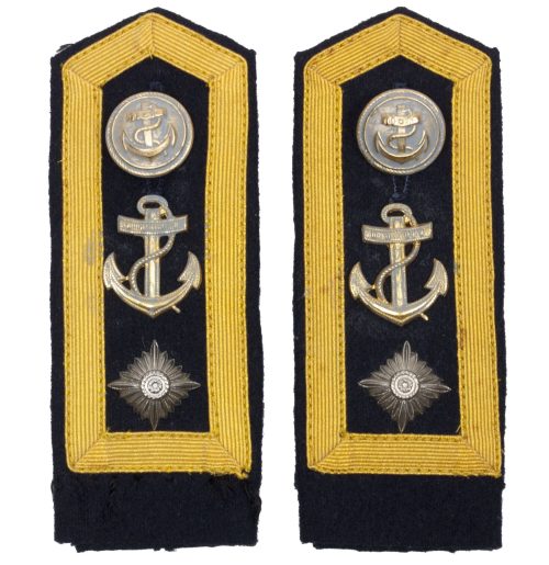 Kriegsmarine (KM) set of shoulderboards Marineküstenpolizei (MKP) Feldgendarmerie