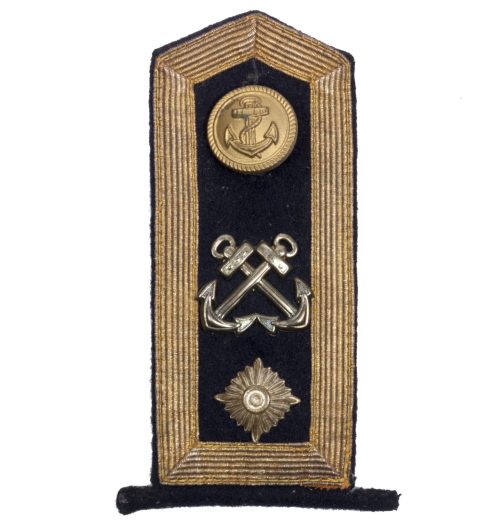 Kriegsmarine (KM) shoulderboard Feuerwerker