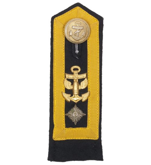 Kriegsmarine (KM) shoulderboard Küstenartillerie