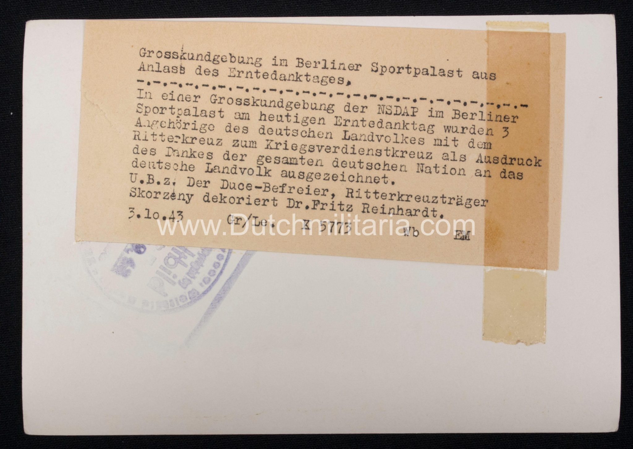 (Pressphoto) Der Duce-Befreier Ritterkreuzträger Skorzeny dekoriert Dr. Fritz Reinhardt (1944) – rare